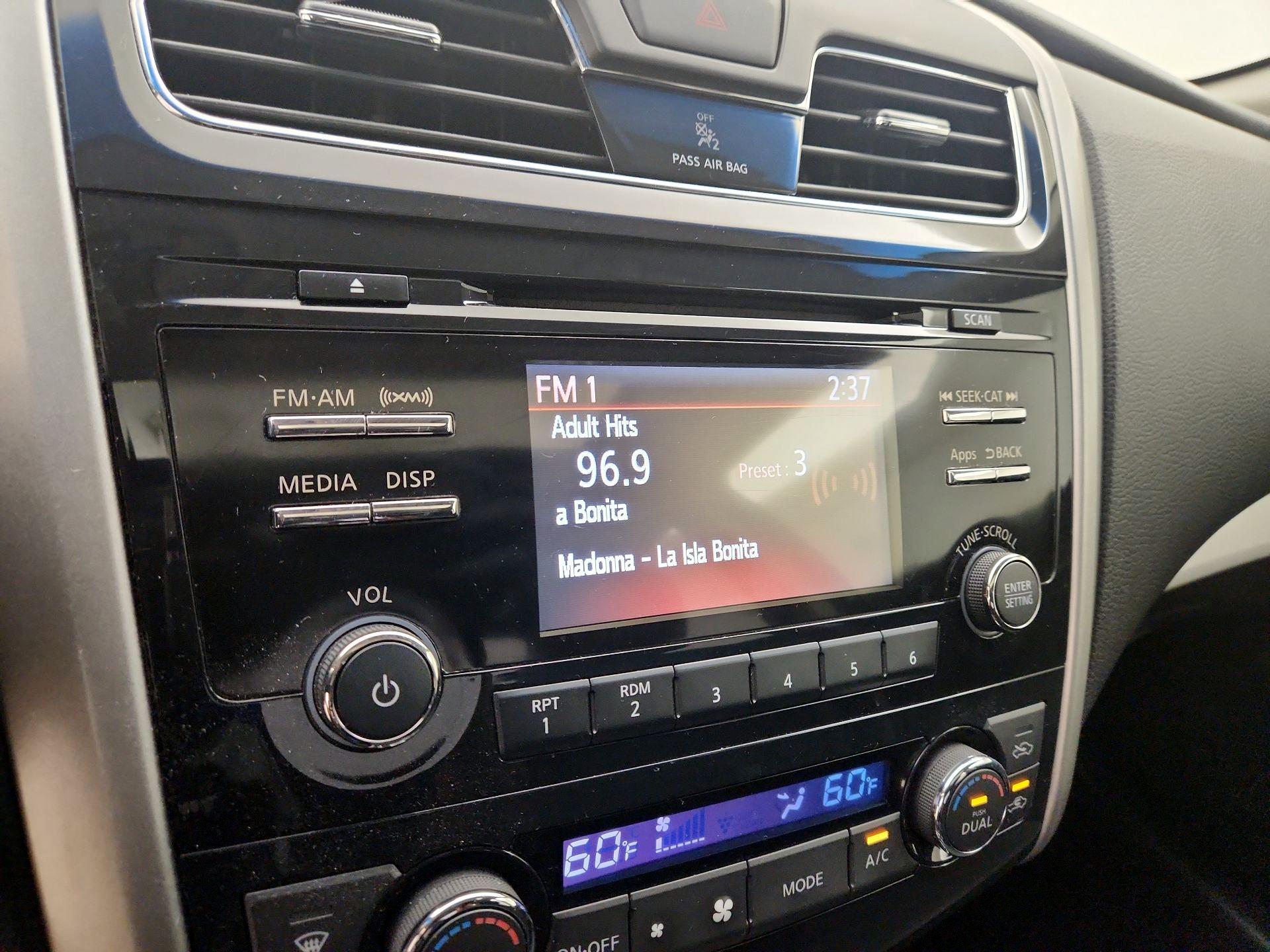 Thumbnail: 2014 Nissan Altima - 15