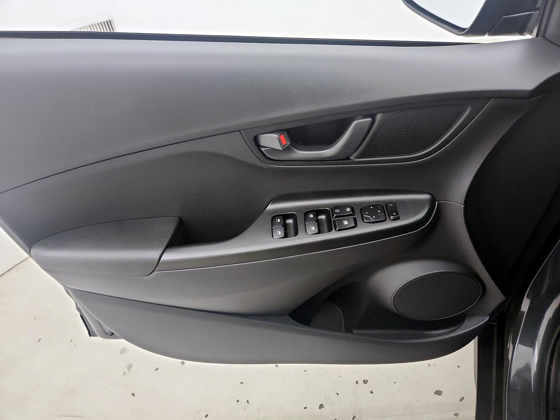Thumbnail: 2023 Hyundai Kona - 12
