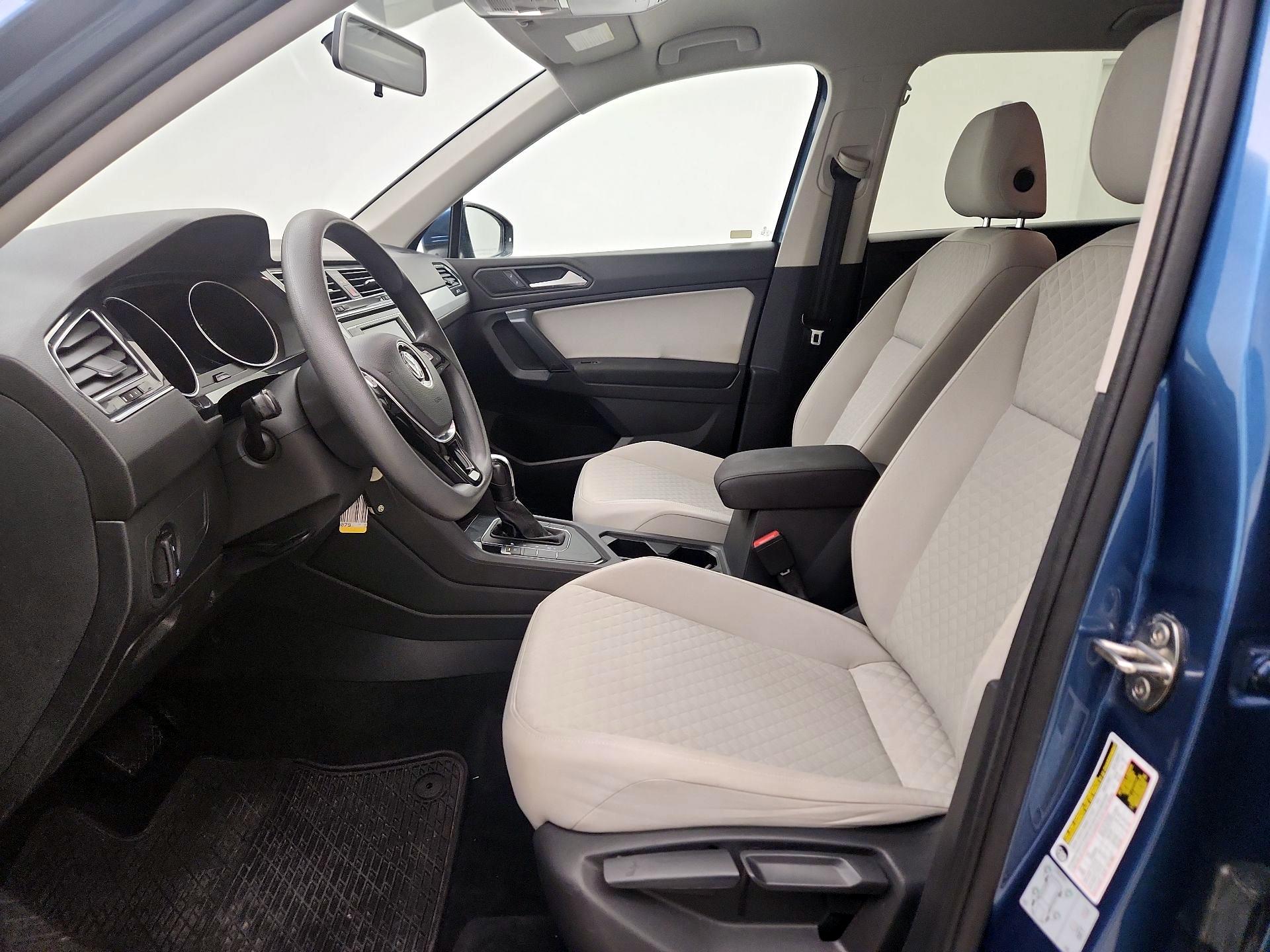 Thumbnail: 2019 Volkswagen Tiguan - 11