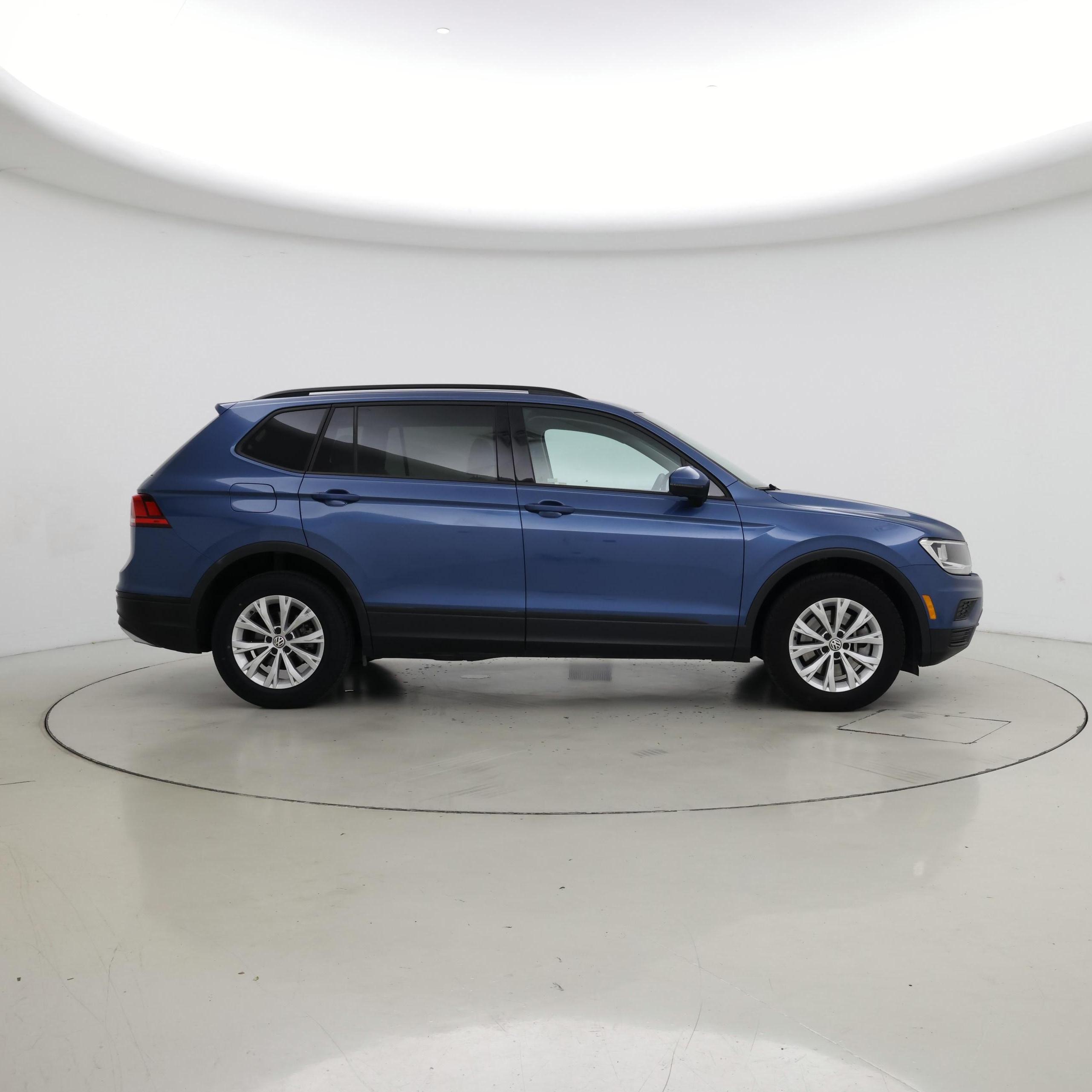 Thumbnail: 2019 Volkswagen Tiguan - 7