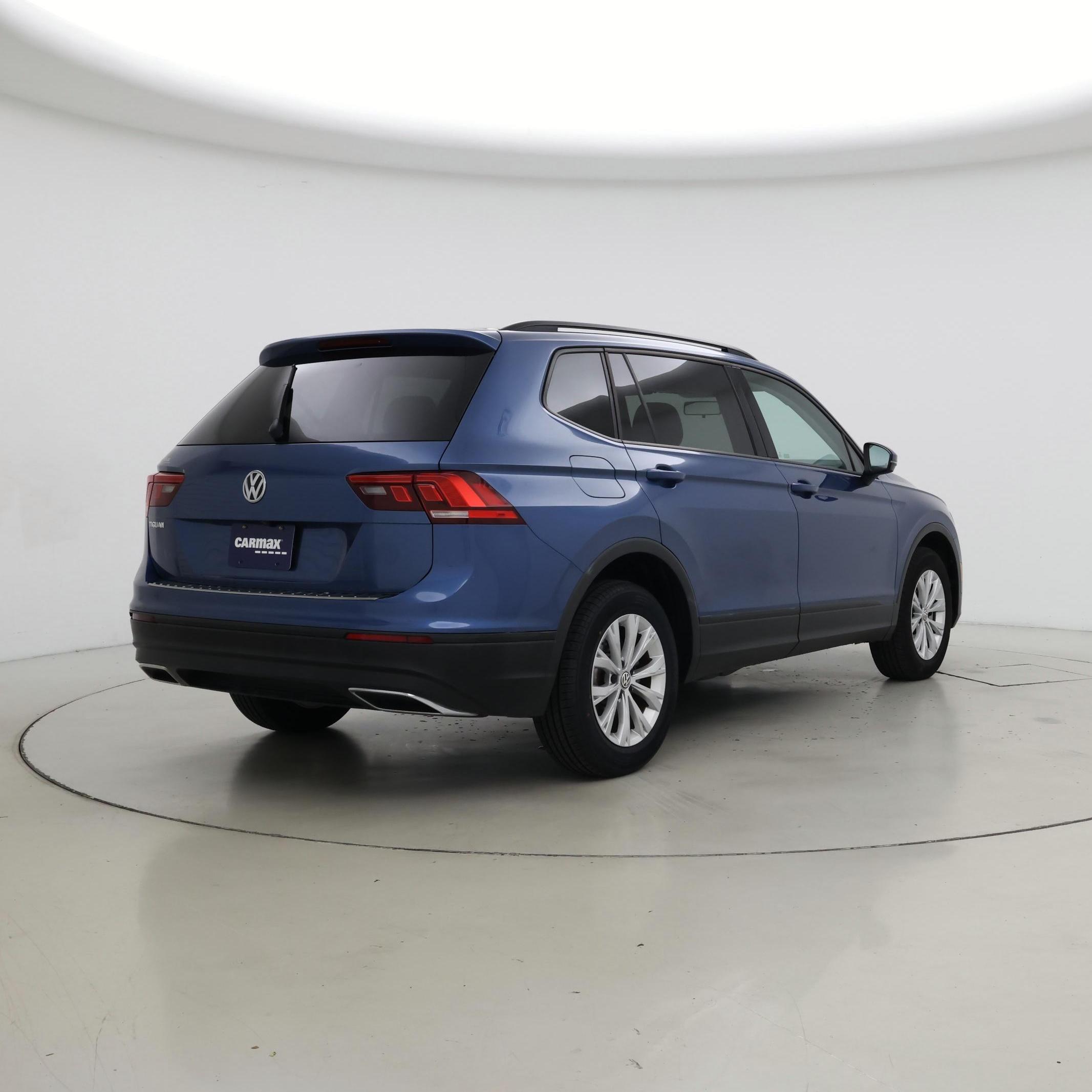 Thumbnail: 2019 Volkswagen Tiguan - 8