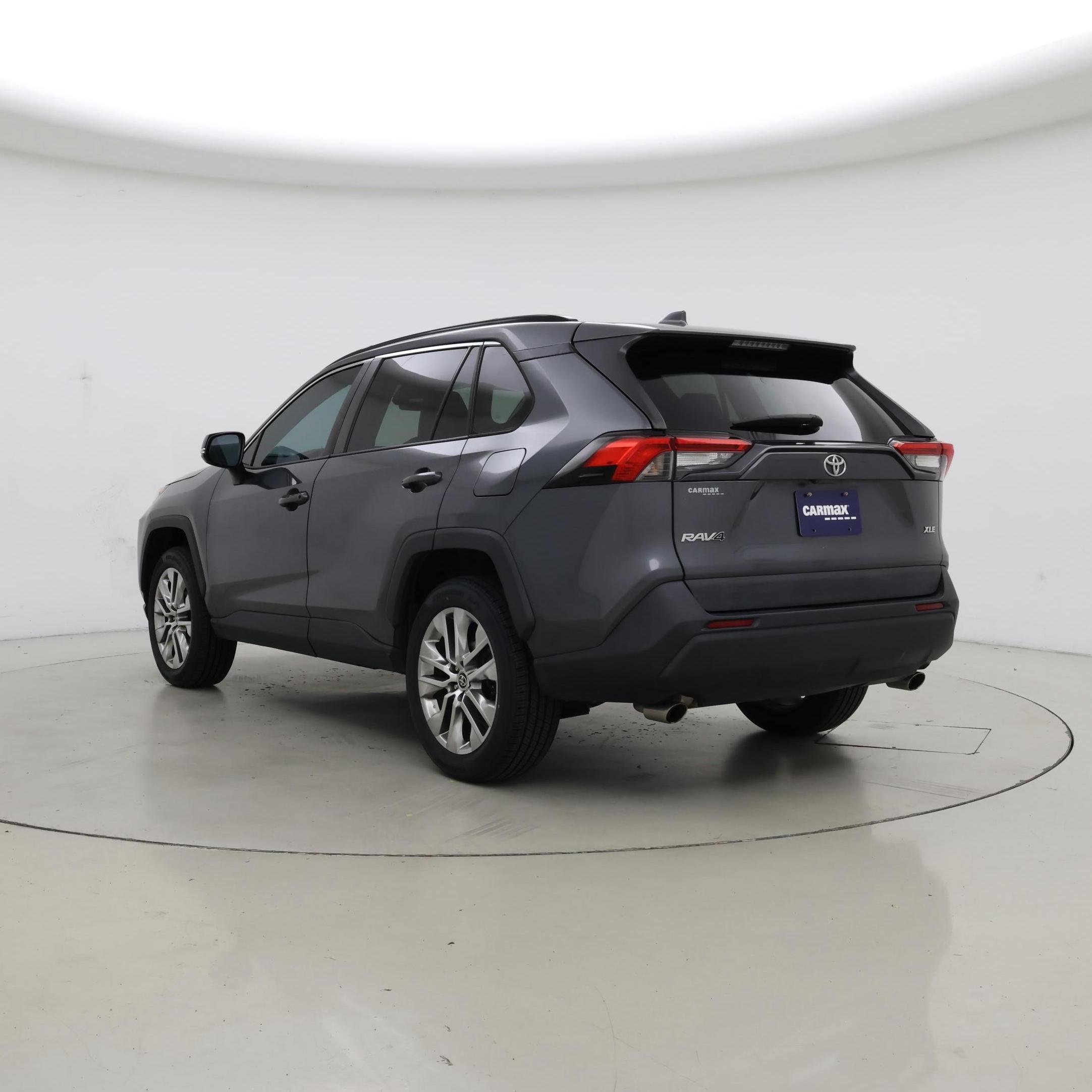 Thumbnail: 2021 Toyota RAV4 - 2