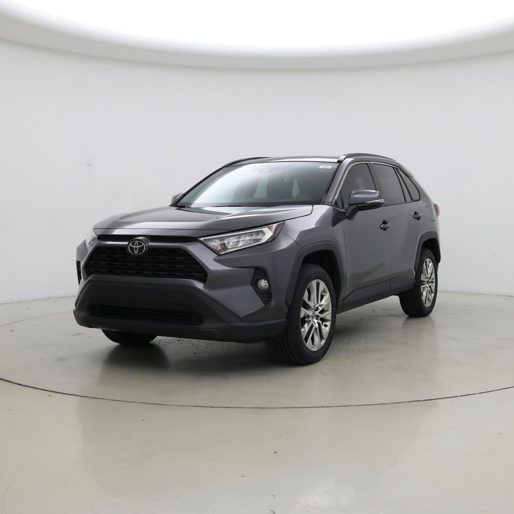 Thumbnail: 2021 Toyota RAV4 - 4