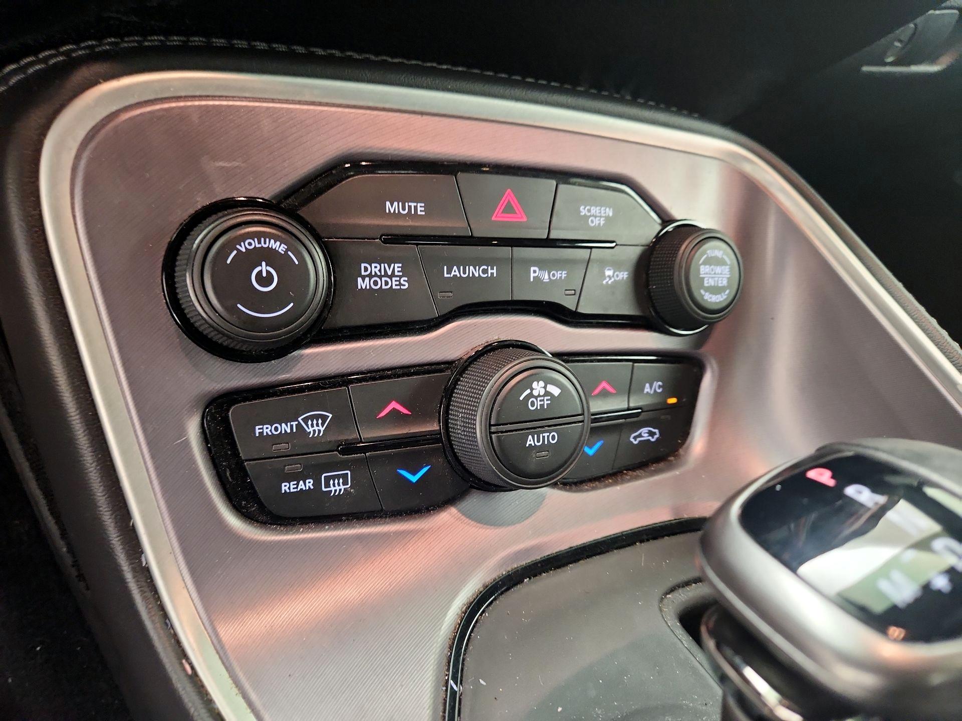 Thumbnail: 2019 Dodge Challenger - 17