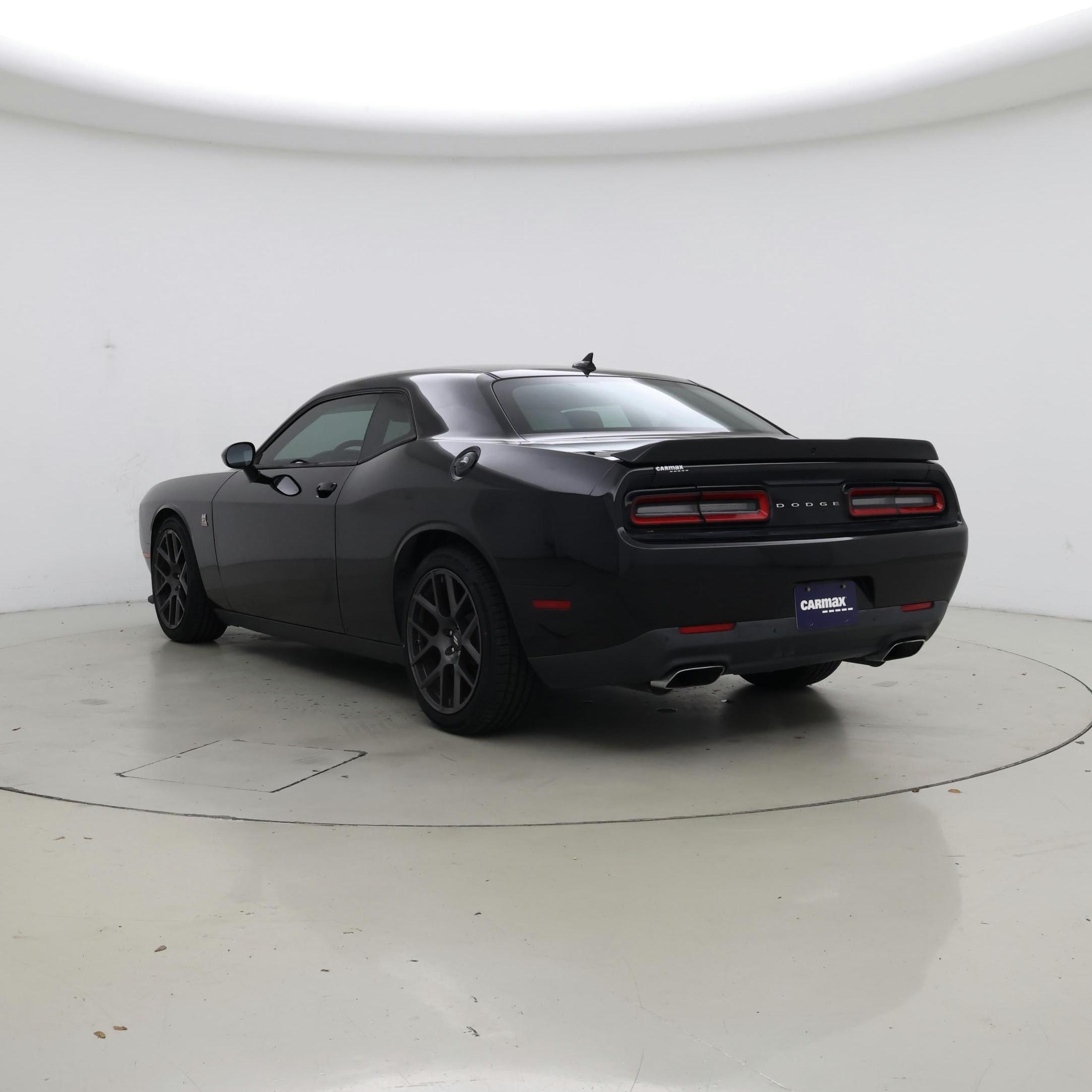 Thumbnail: 2019 Dodge Challenger - 2