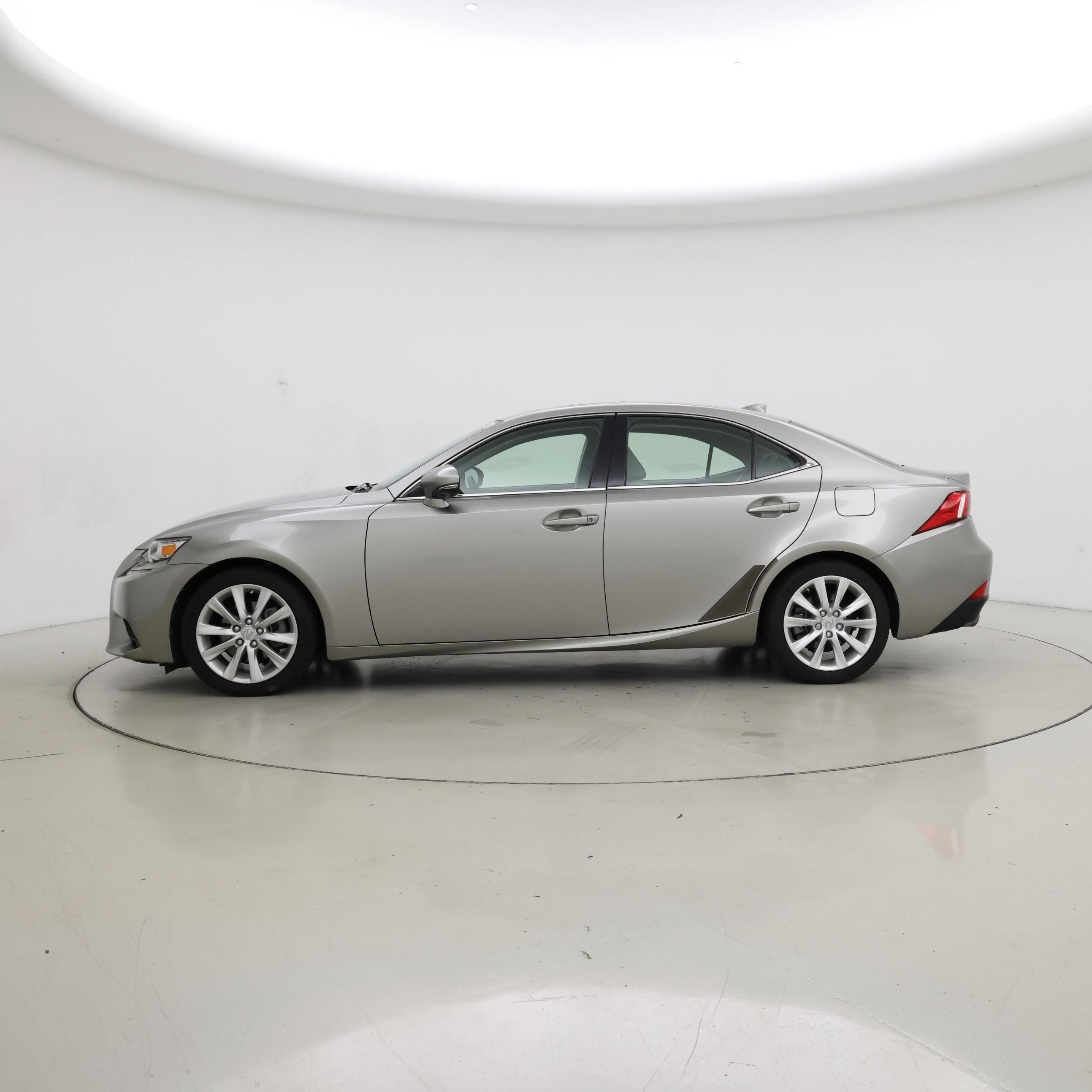 Thumbnail: 2014 Lexus IS - 3