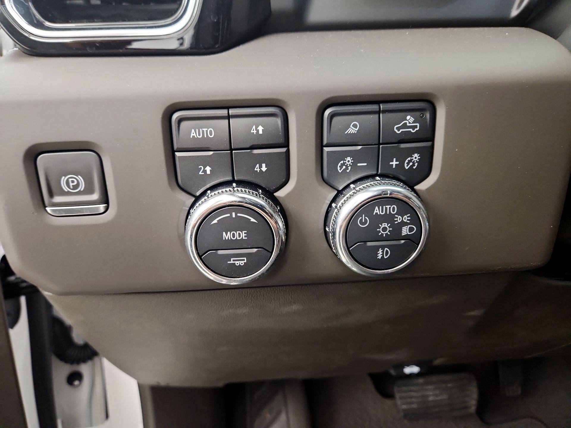 Thumbnail: 2023 GMC Sierra 1500 - 13