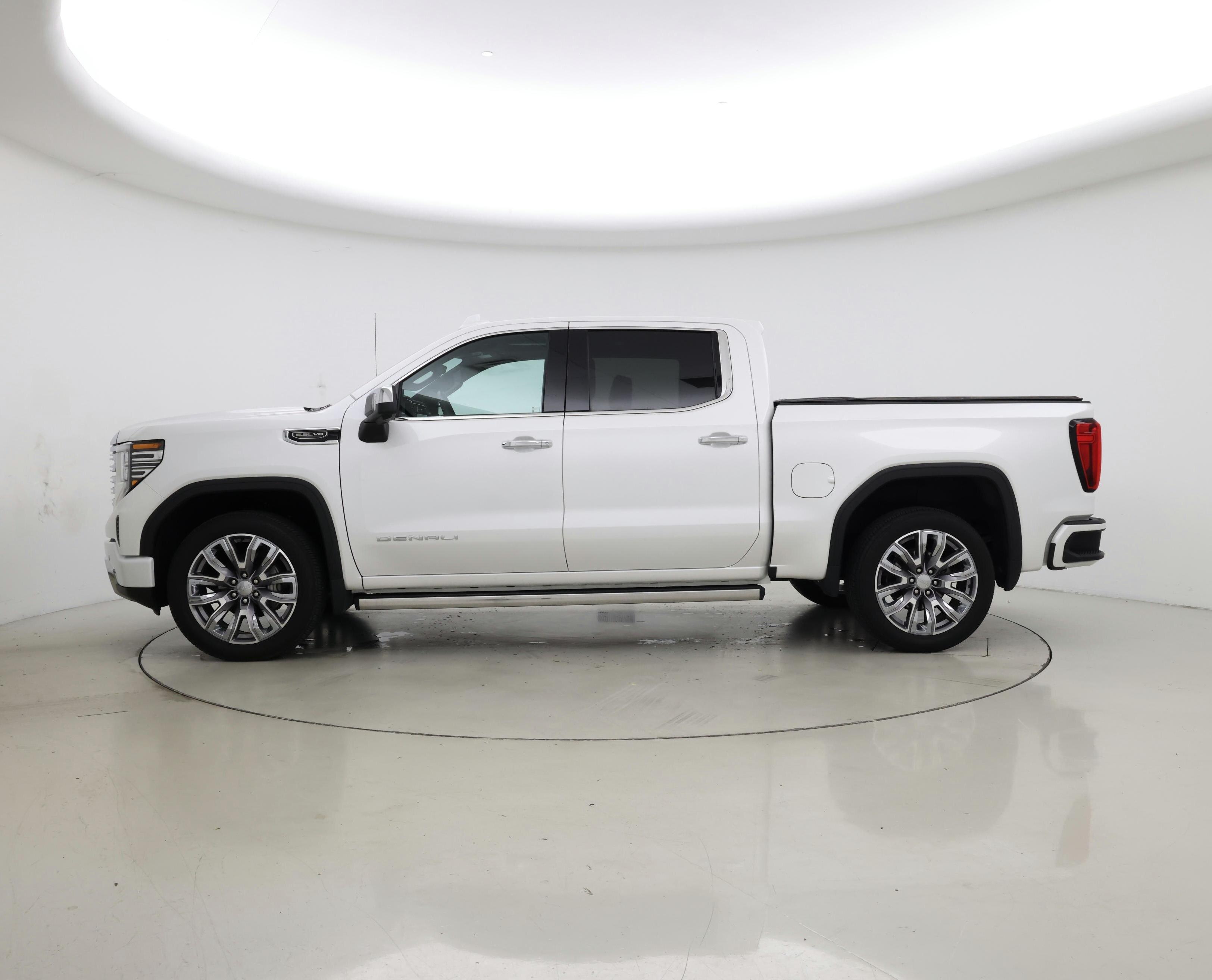 Thumbnail: 2023 GMC Sierra 1500 - 3