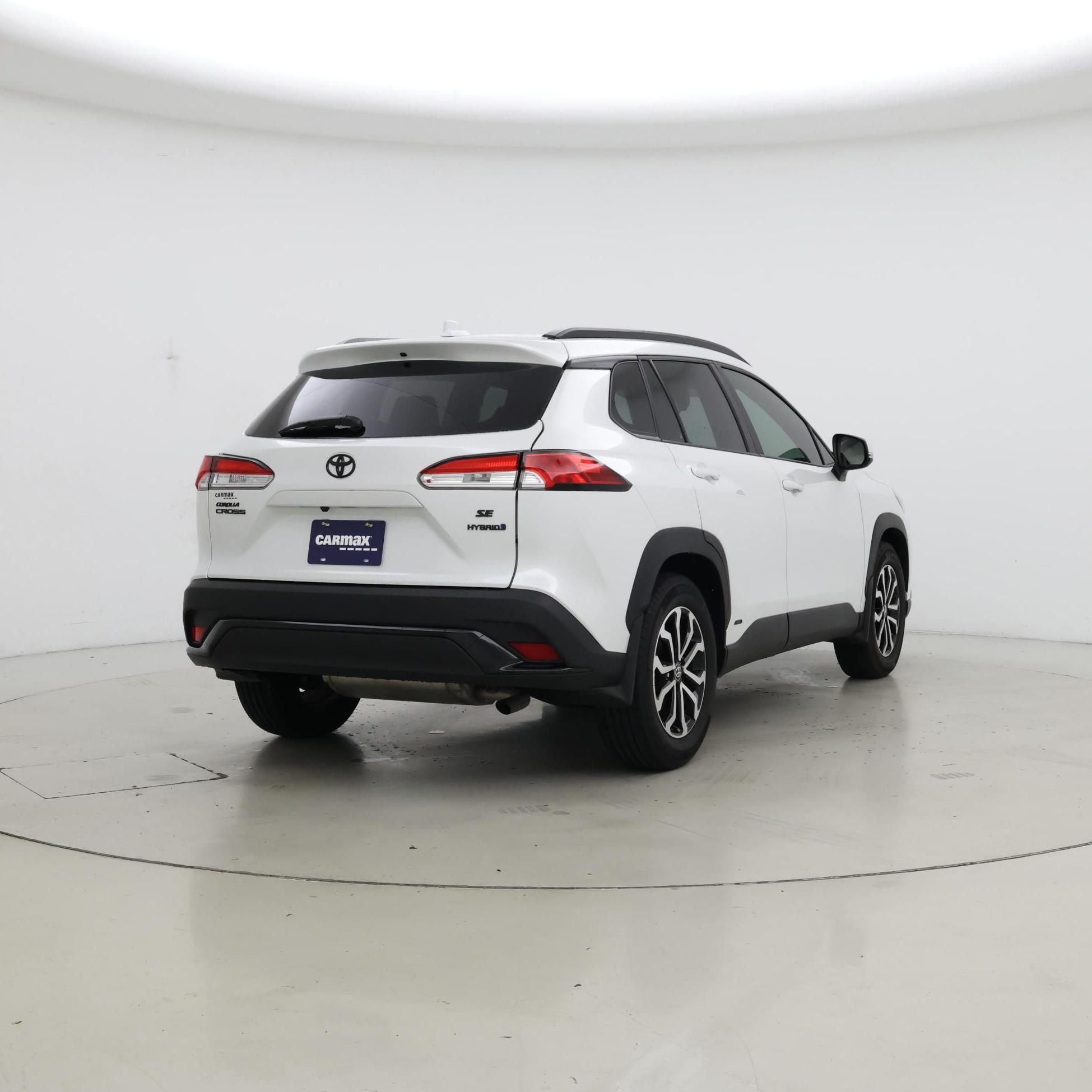 Thumbnail: 2023 Toyota Corolla Cross - 8