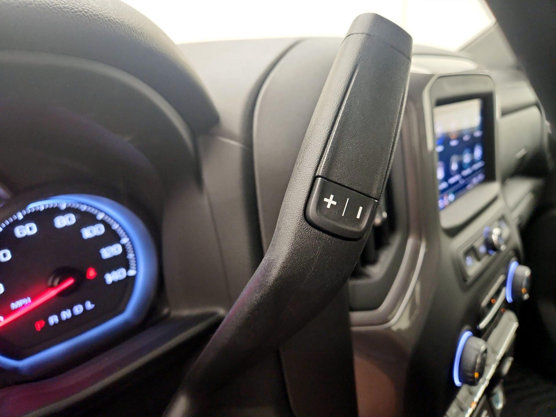 Thumbnail: 2023 Chevrolet Silverado 1500 - 17