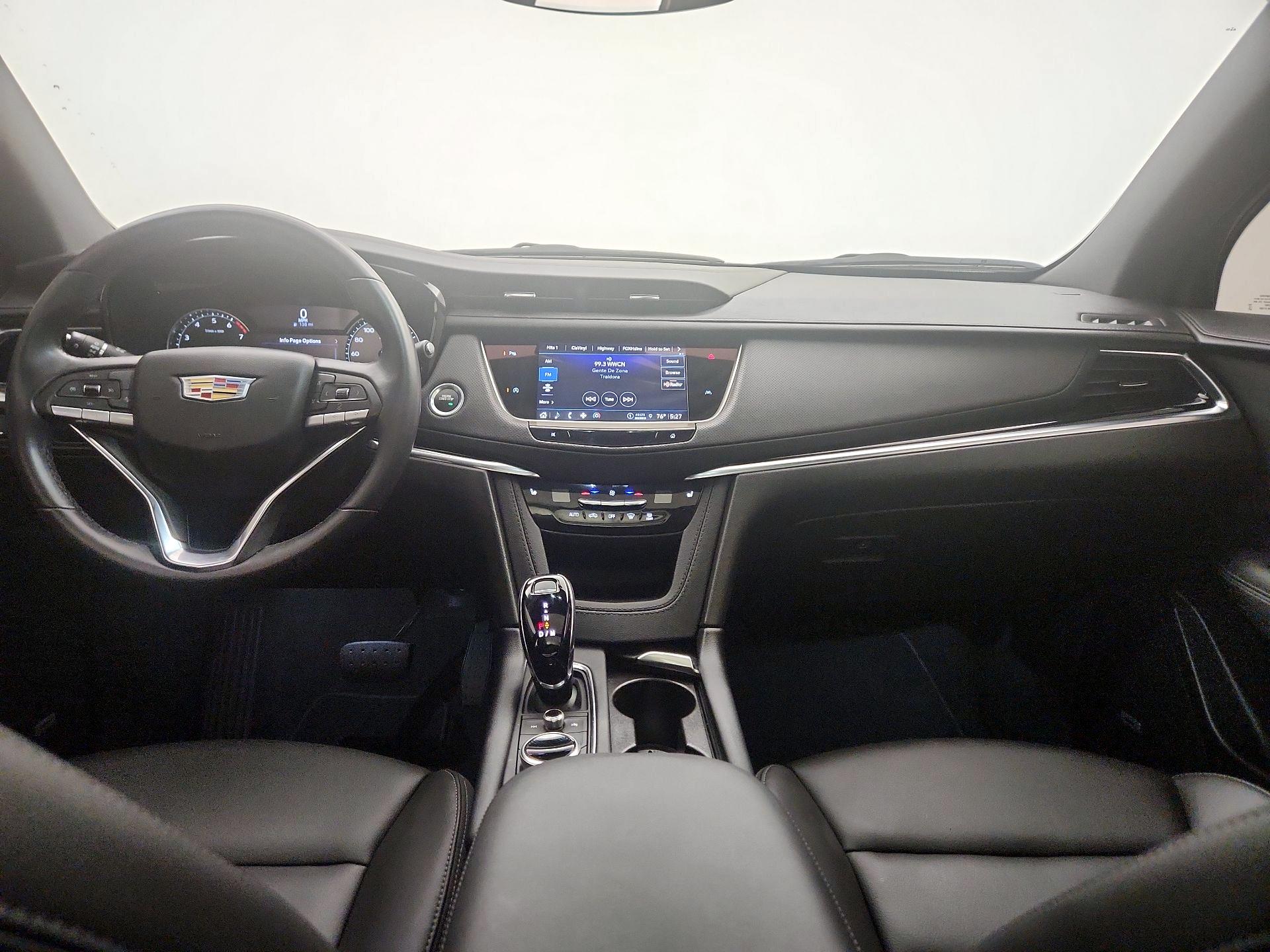 Thumbnail: 2024 Cadillac XT6 - 9