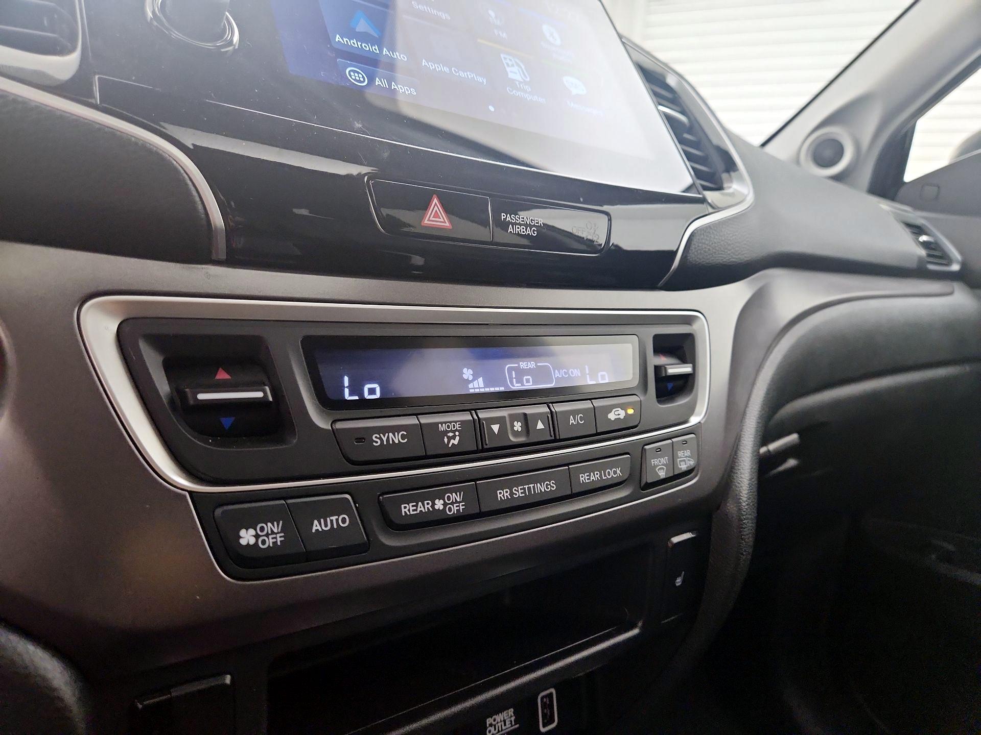 Thumbnail: 2021 Honda Pilot - 16