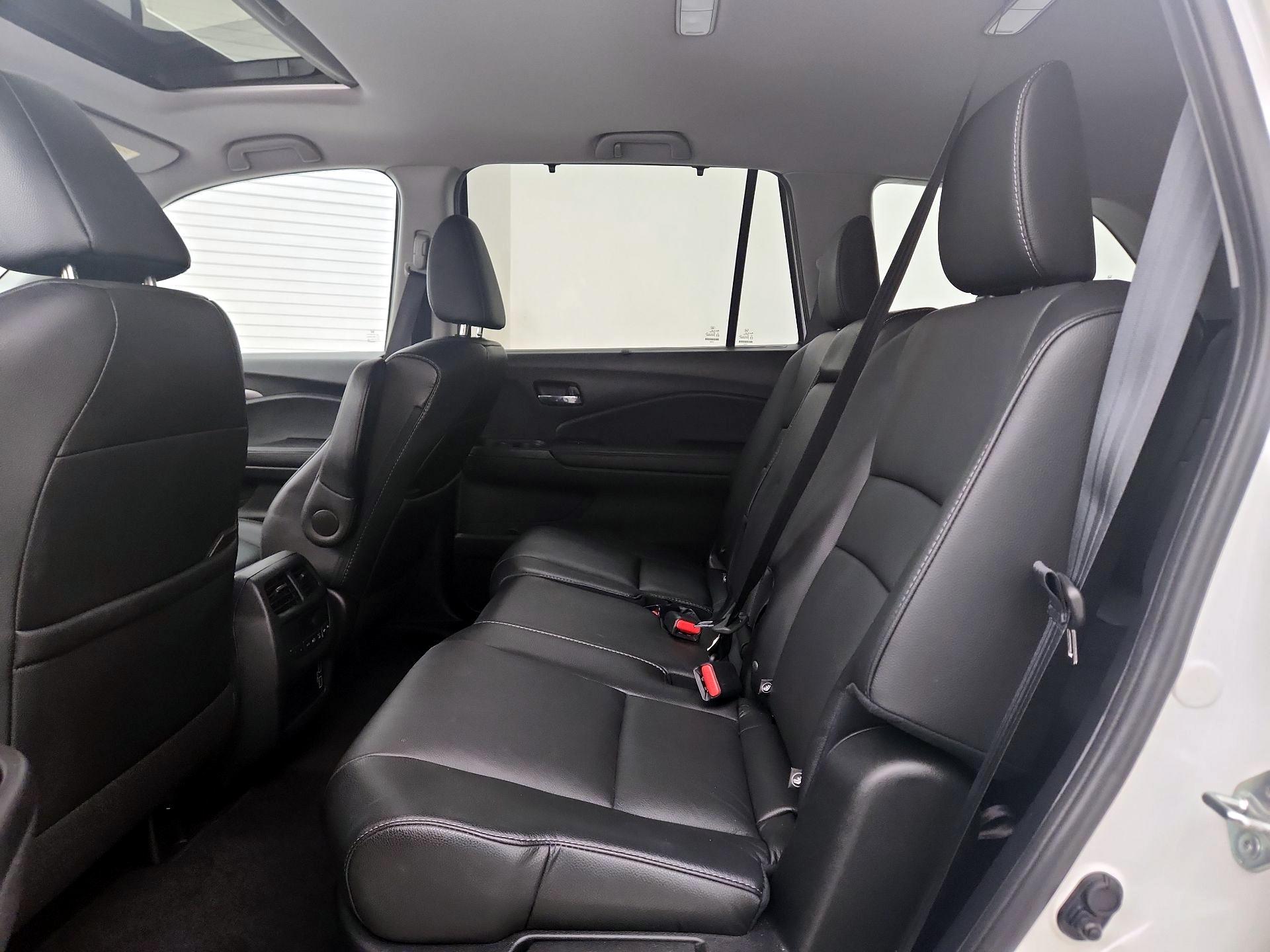 Thumbnail: 2021 Honda Pilot - 20