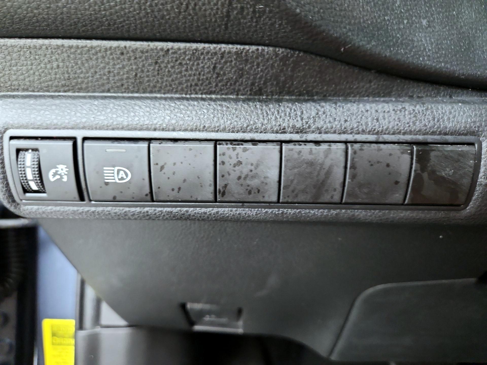 Thumbnail: 2021 Toyota Corolla - 13