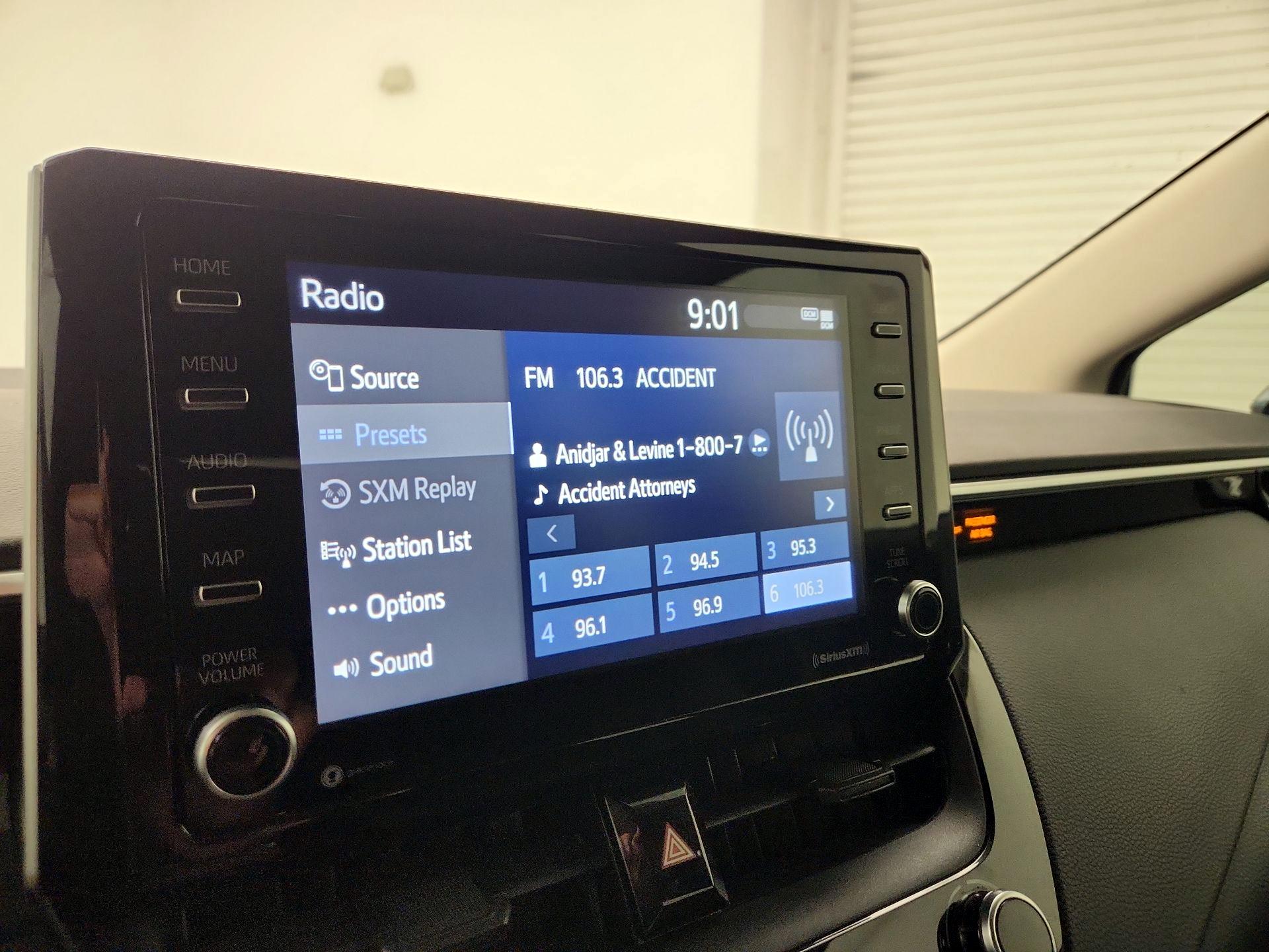 Thumbnail: 2021 Toyota Corolla - 15