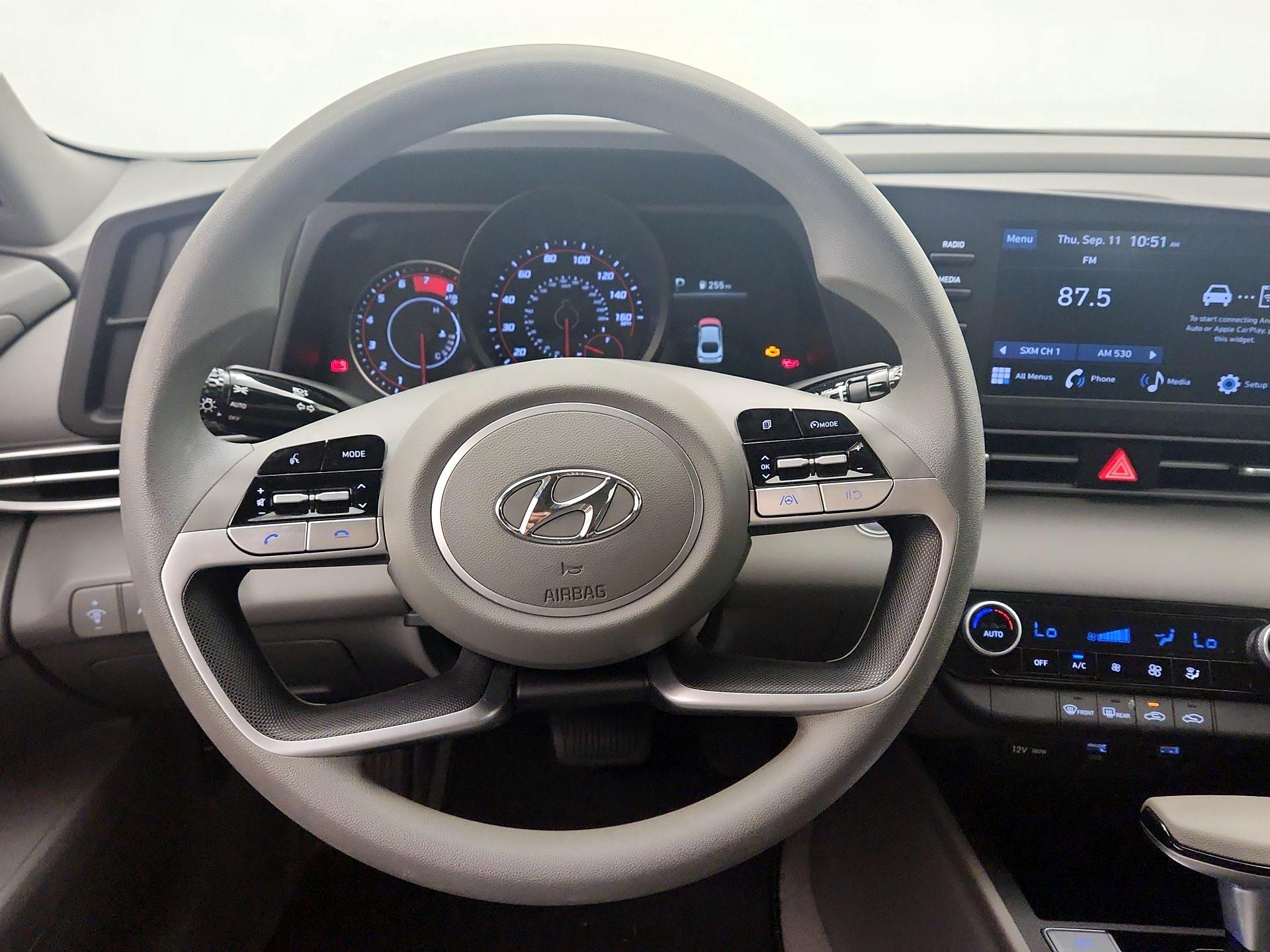 Thumbnail: 2022 Hyundai Elantra - 10