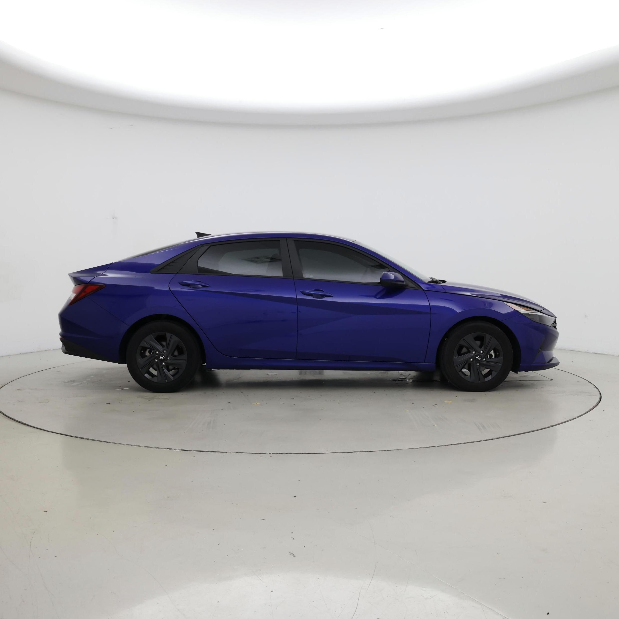 Thumbnail: 2022 Hyundai Elantra - 7