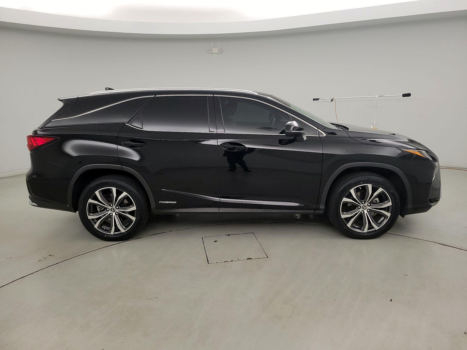Thumbnail: 2019 Lexus RX - 4