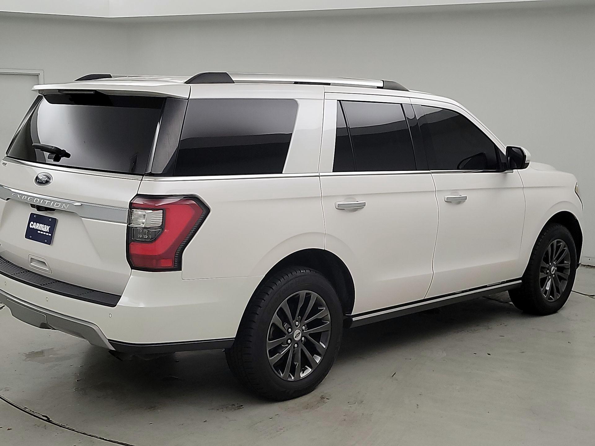 Thumbnail: 2019 Ford Expedition - 5