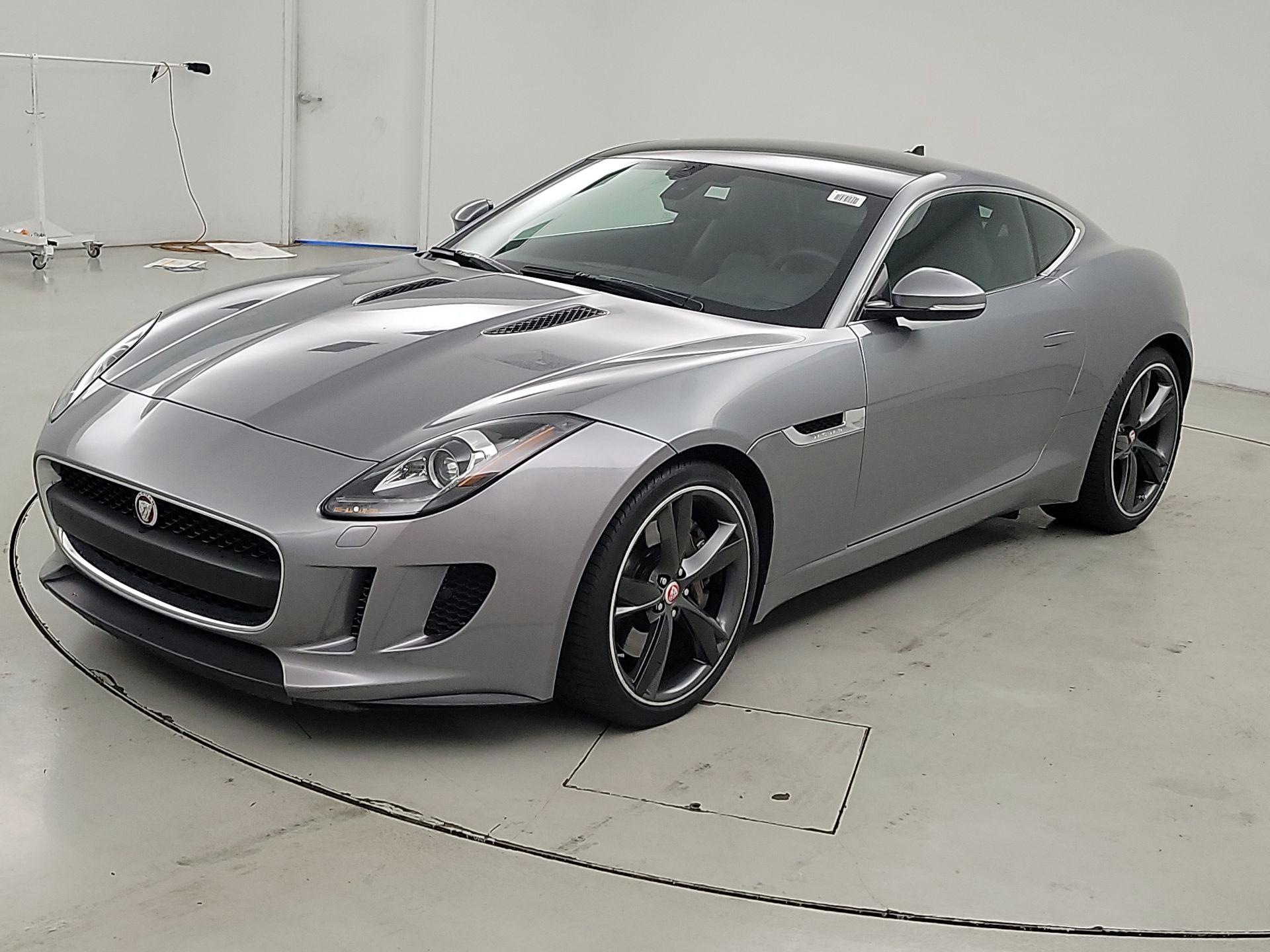 Thumbnail: 2015 Jaguar F-Type - 3
