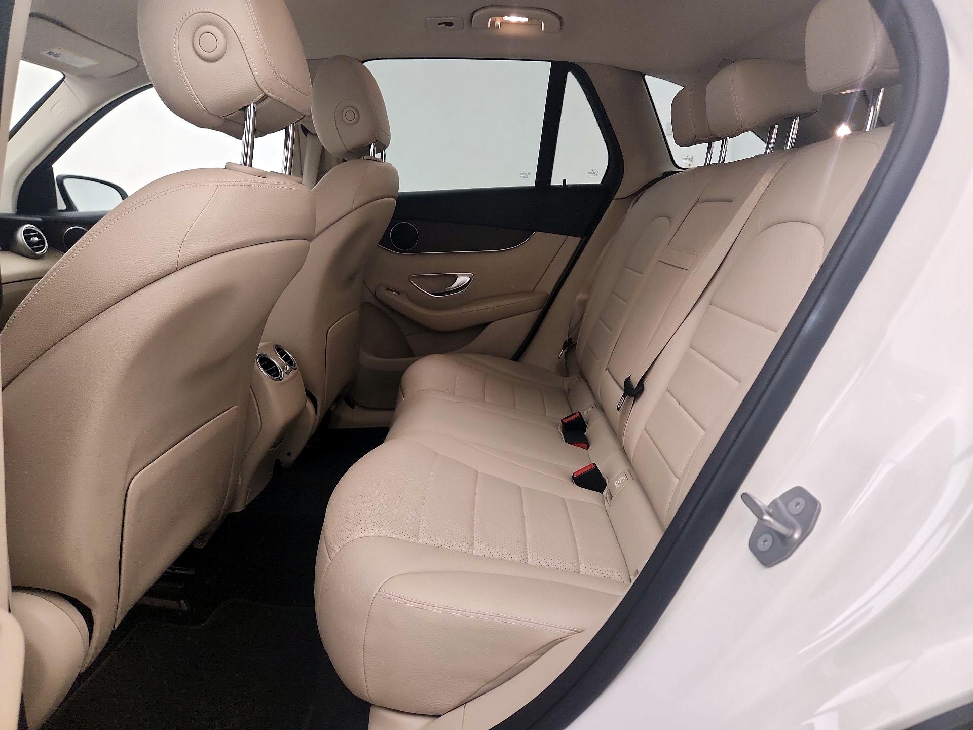 Thumbnail: 2021 Mercedes-Benz GLC - 19