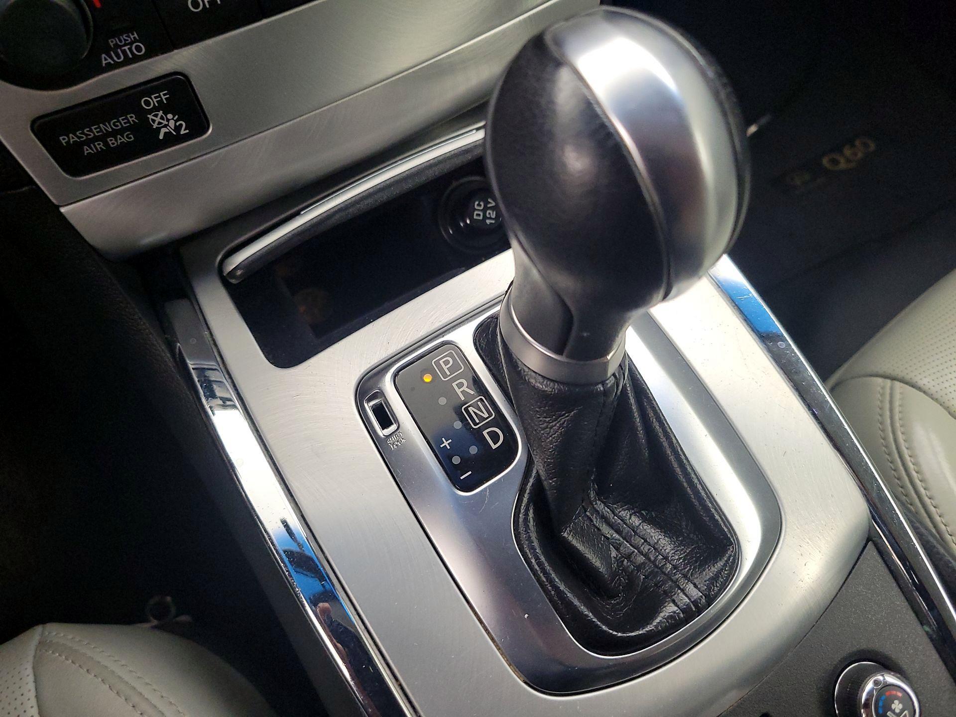 Thumbnail: 2014 INFINITI Q60 - 15