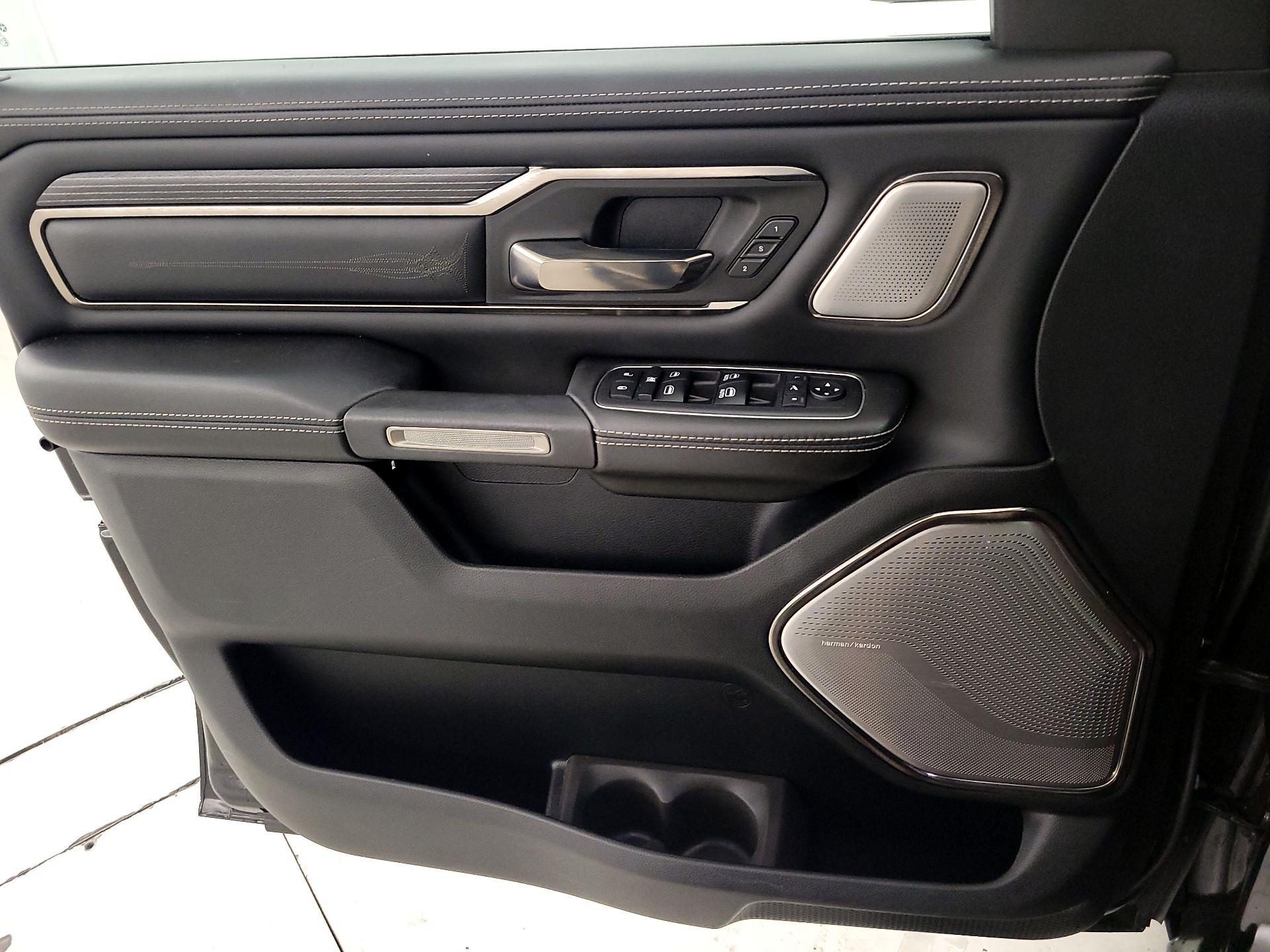Thumbnail: 2019 RAM 1500 - 10