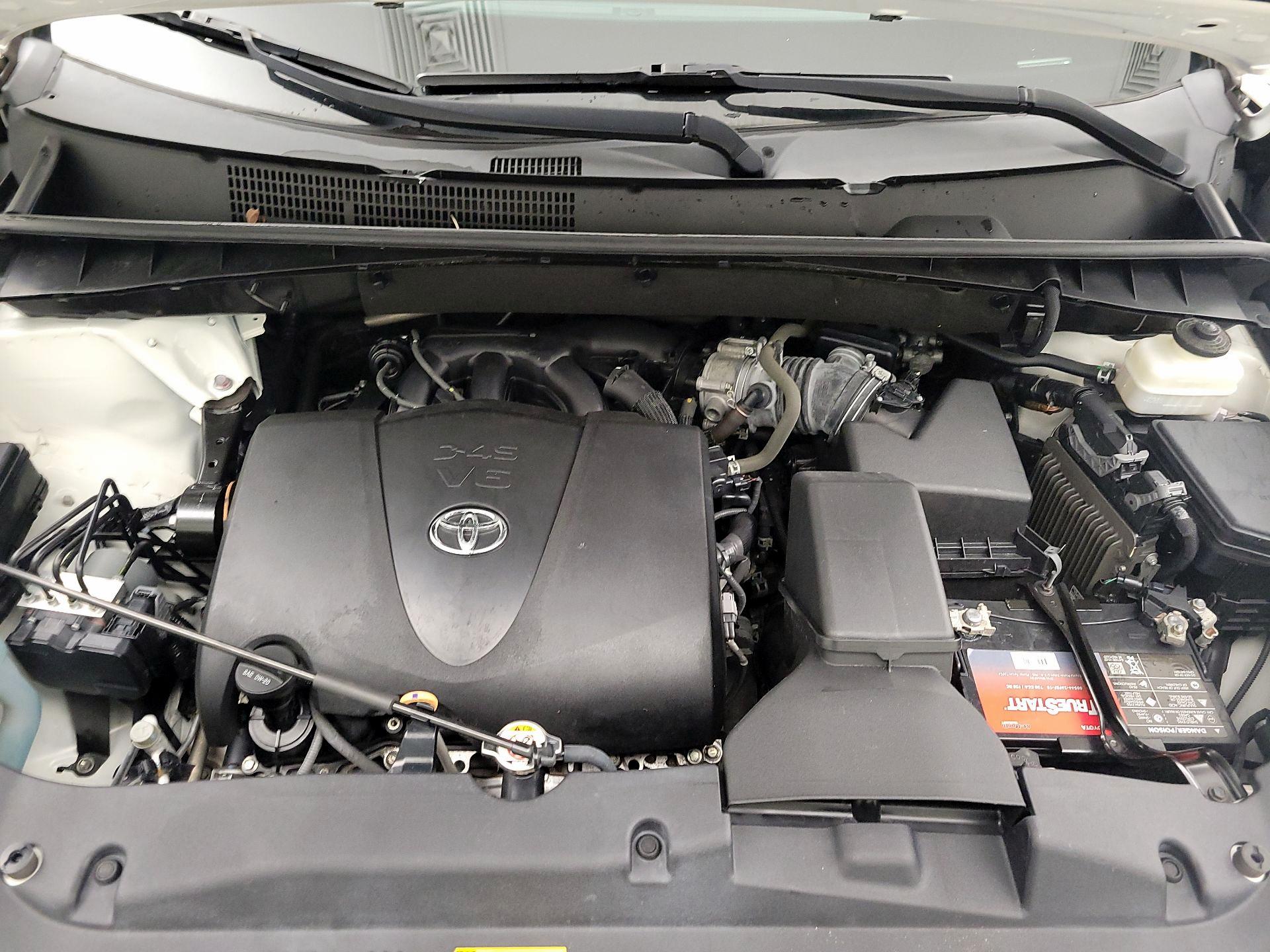 Thumbnail: 2019 Toyota Highlander - 20