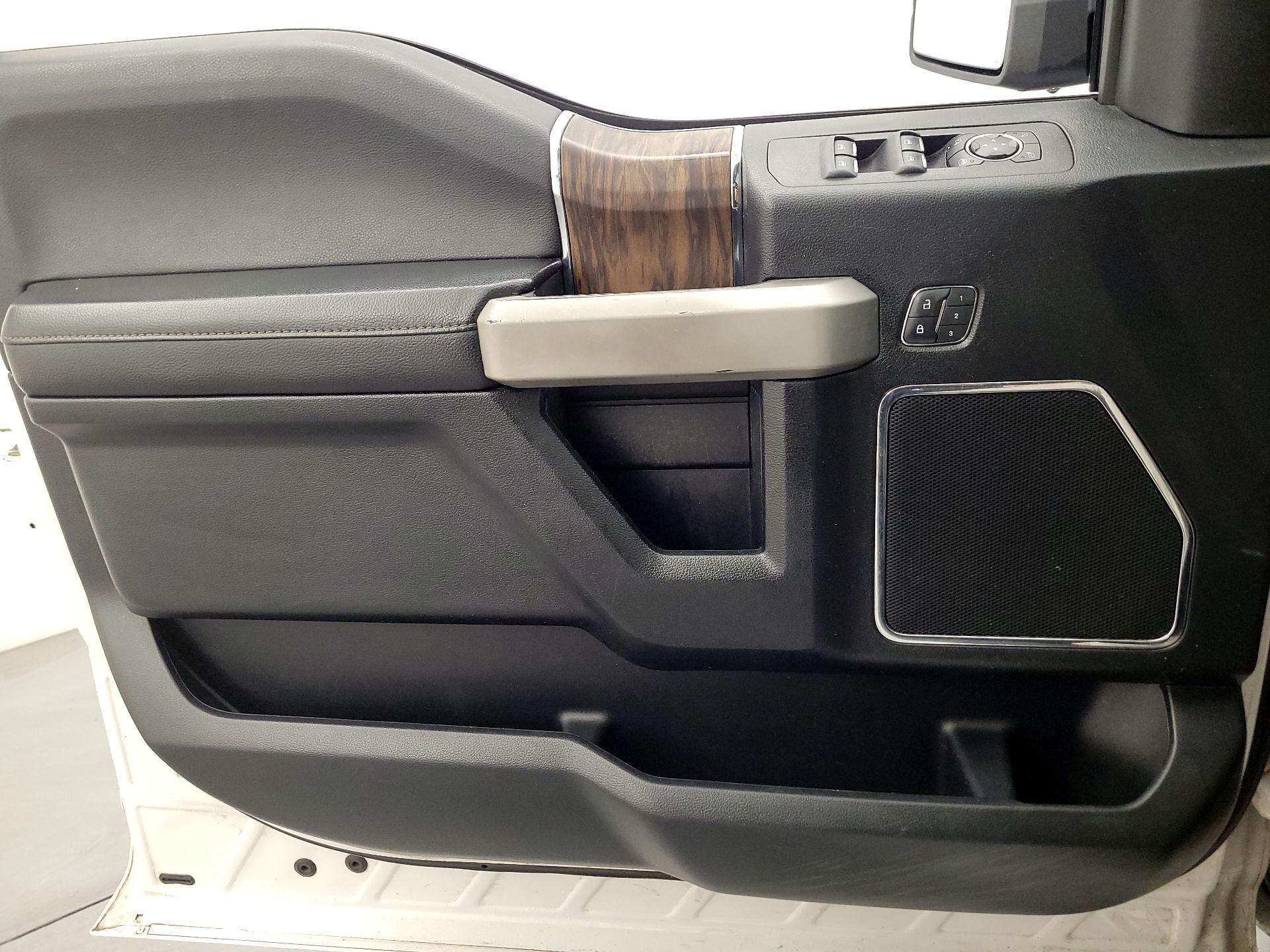 Thumbnail: 2019 Ford F-150 - 12