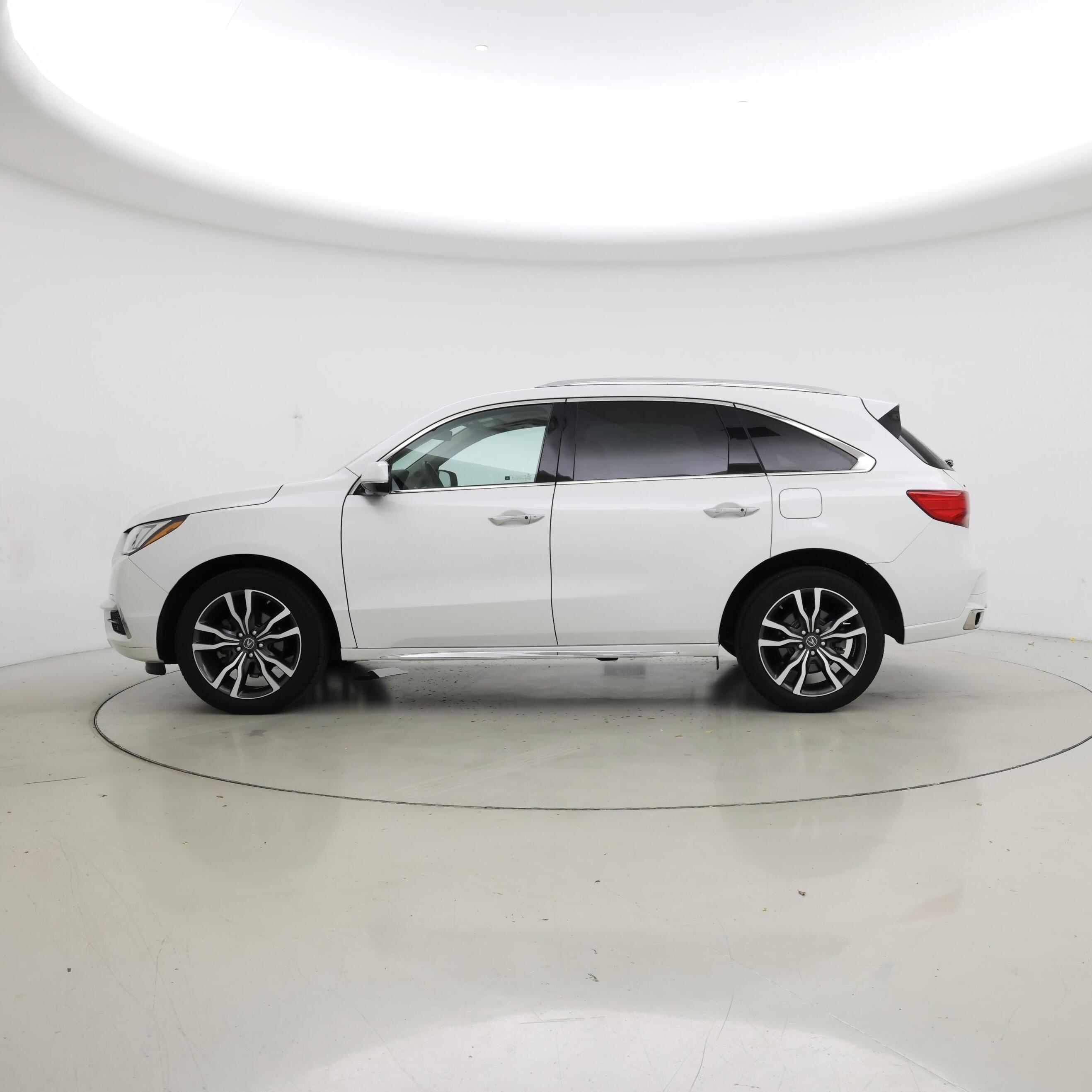 Thumbnail: 2020 Acura MDX - 3