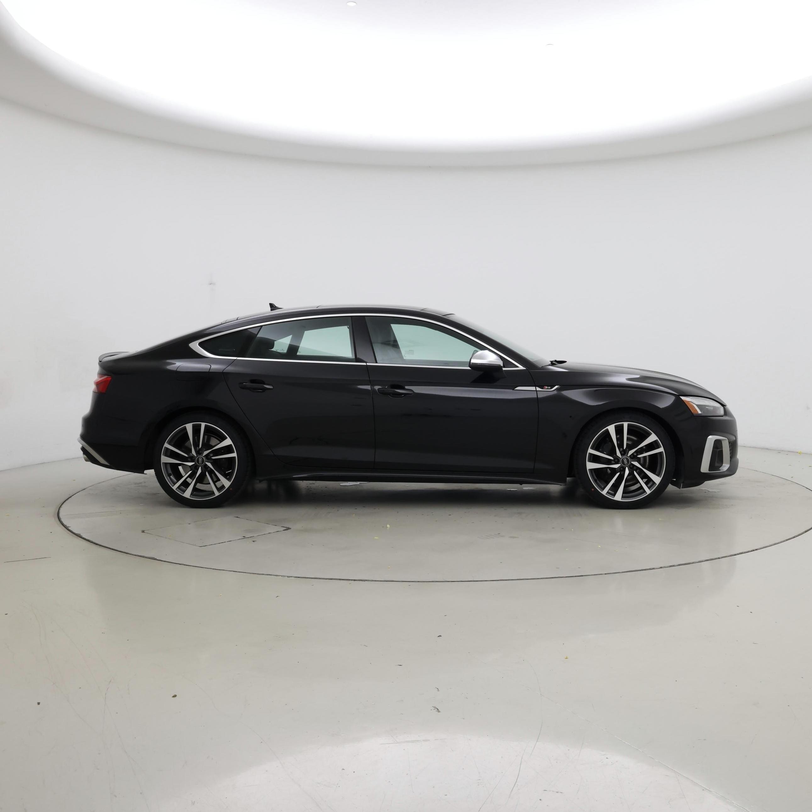 Thumbnail: 2021 Audi S5 - 7