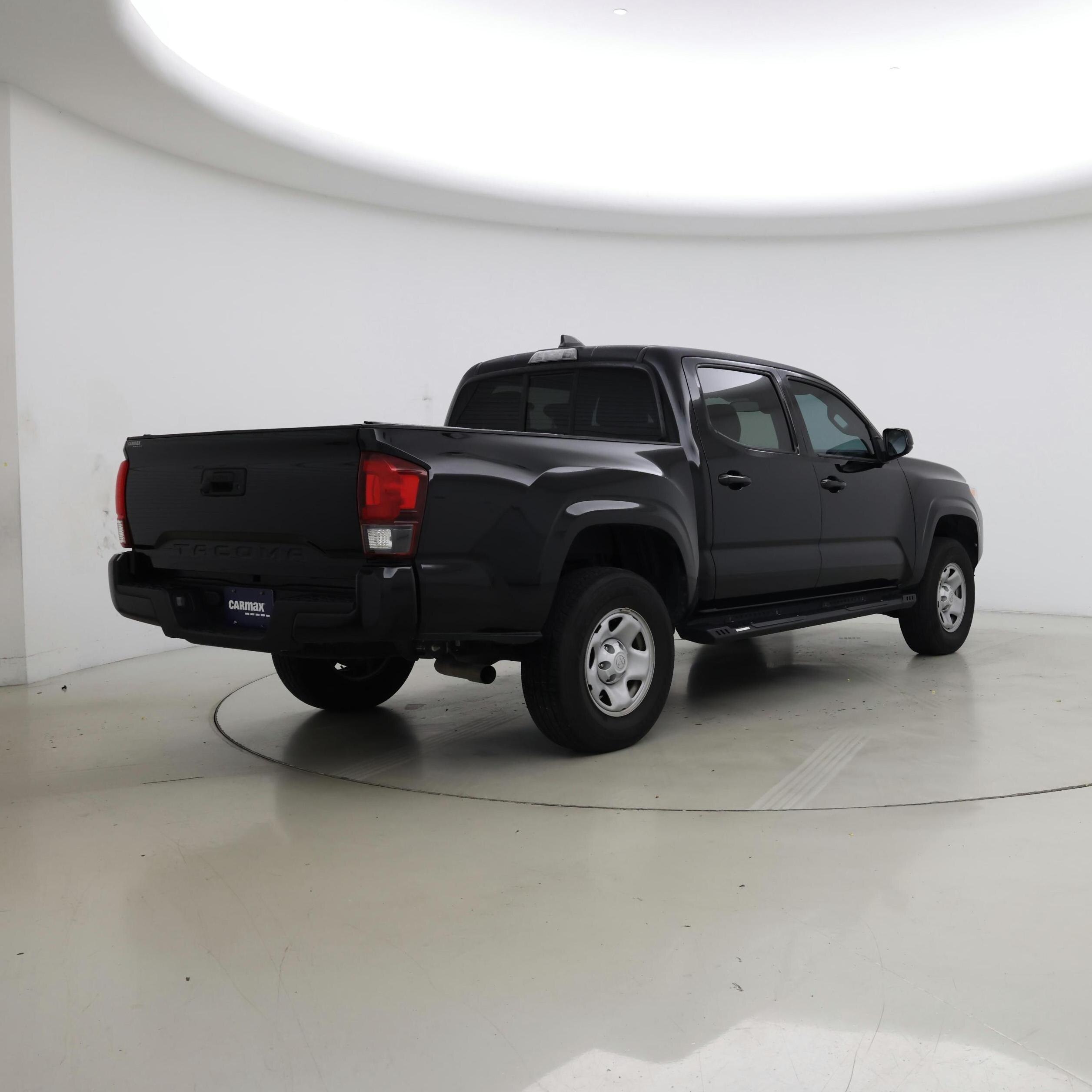 Thumbnail: 2022 Toyota Tacoma - 8