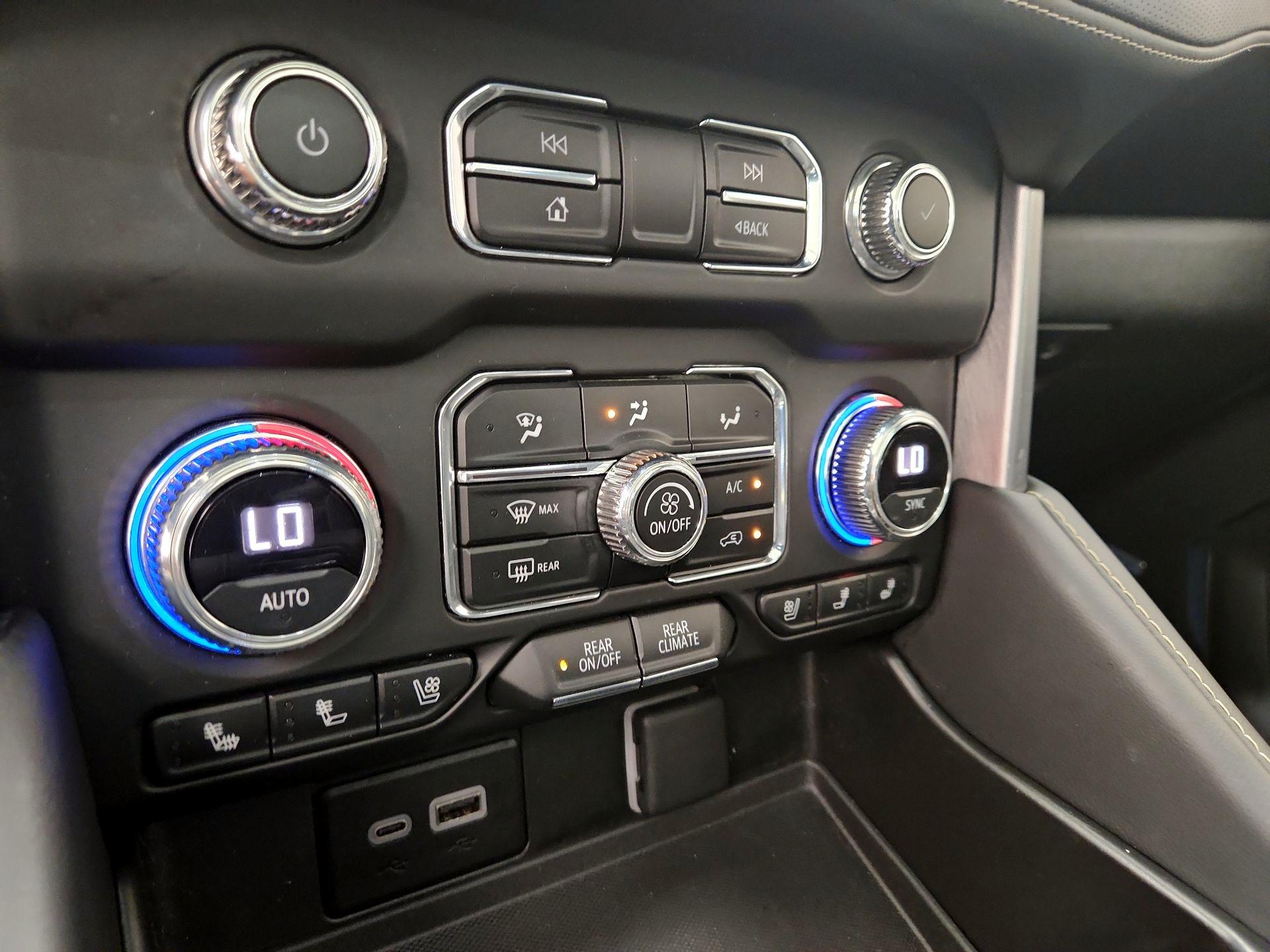 Thumbnail: 2023 GMC Yukon - 17