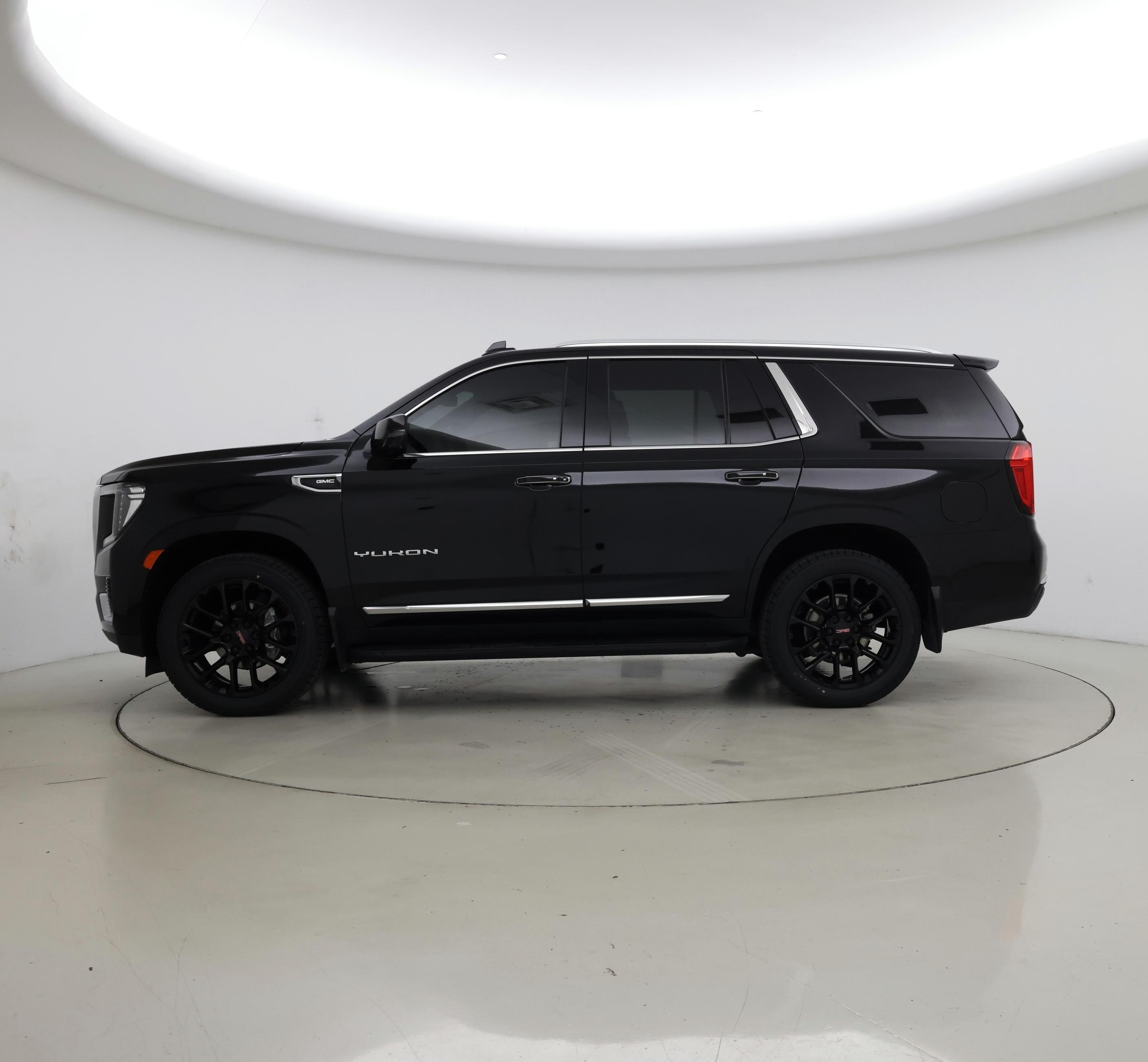 Thumbnail: 2023 GMC Yukon - 3