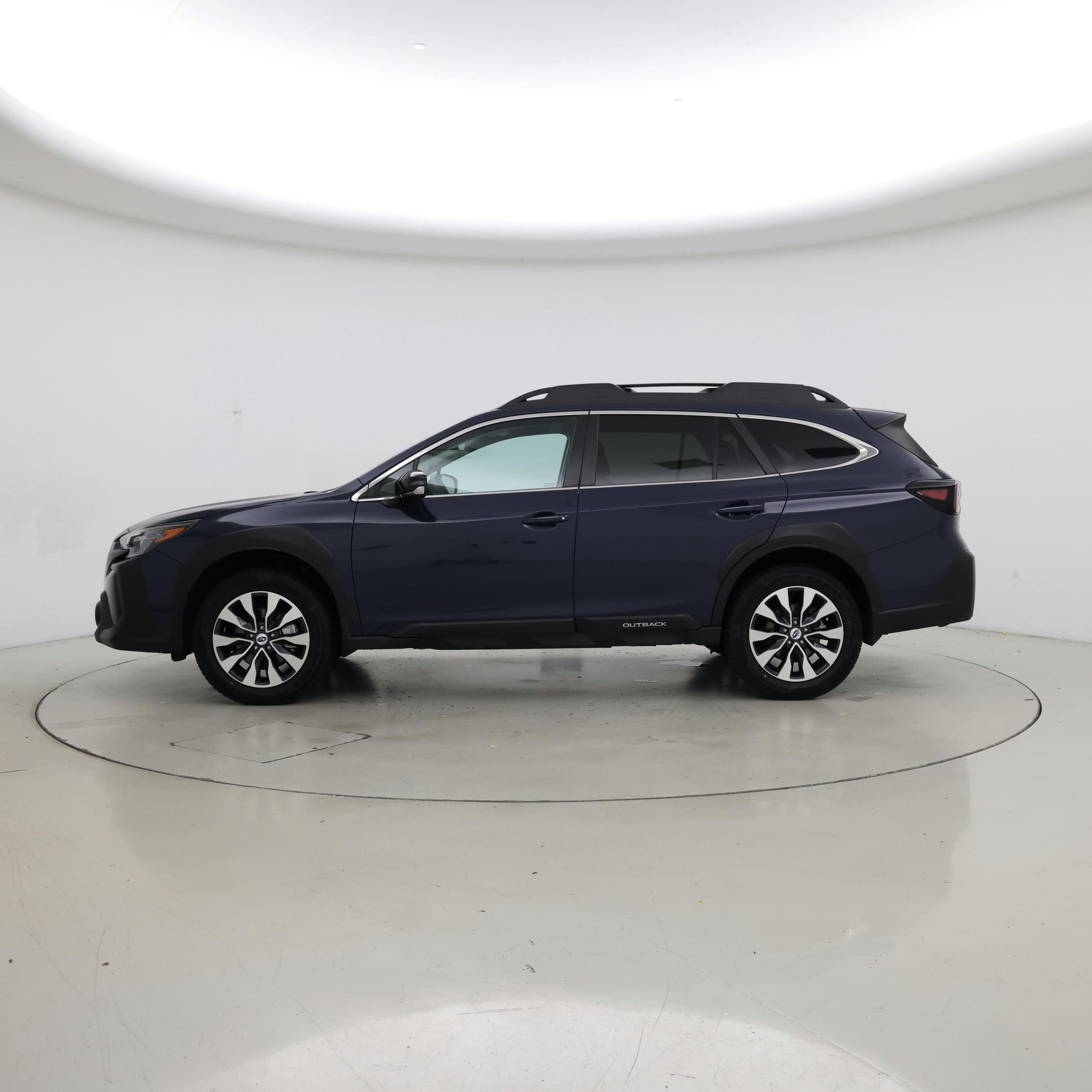 Thumbnail: 2023 Subaru Outback - 3
