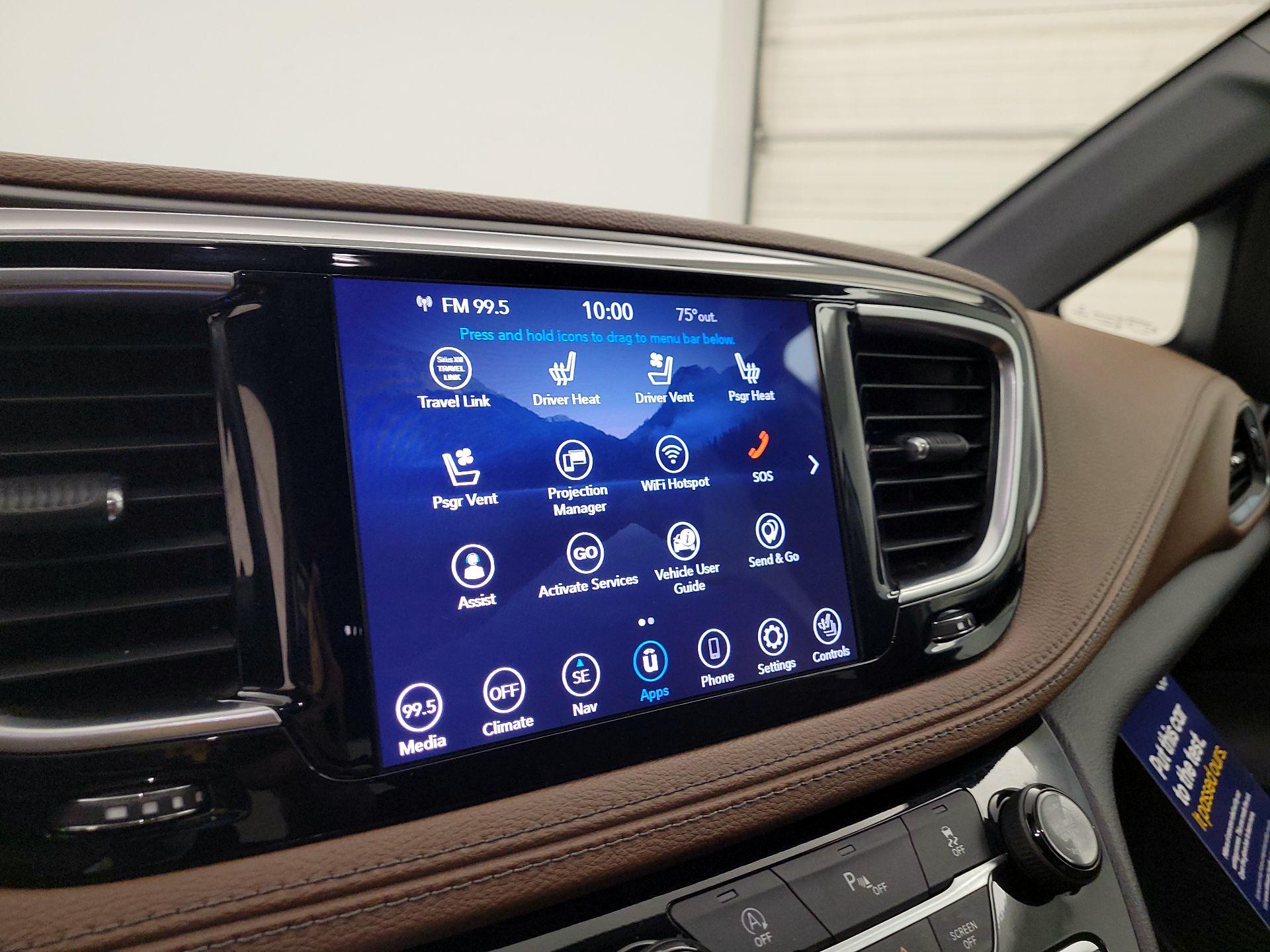 Thumbnail: 2020 Chrysler Pacifica - 13