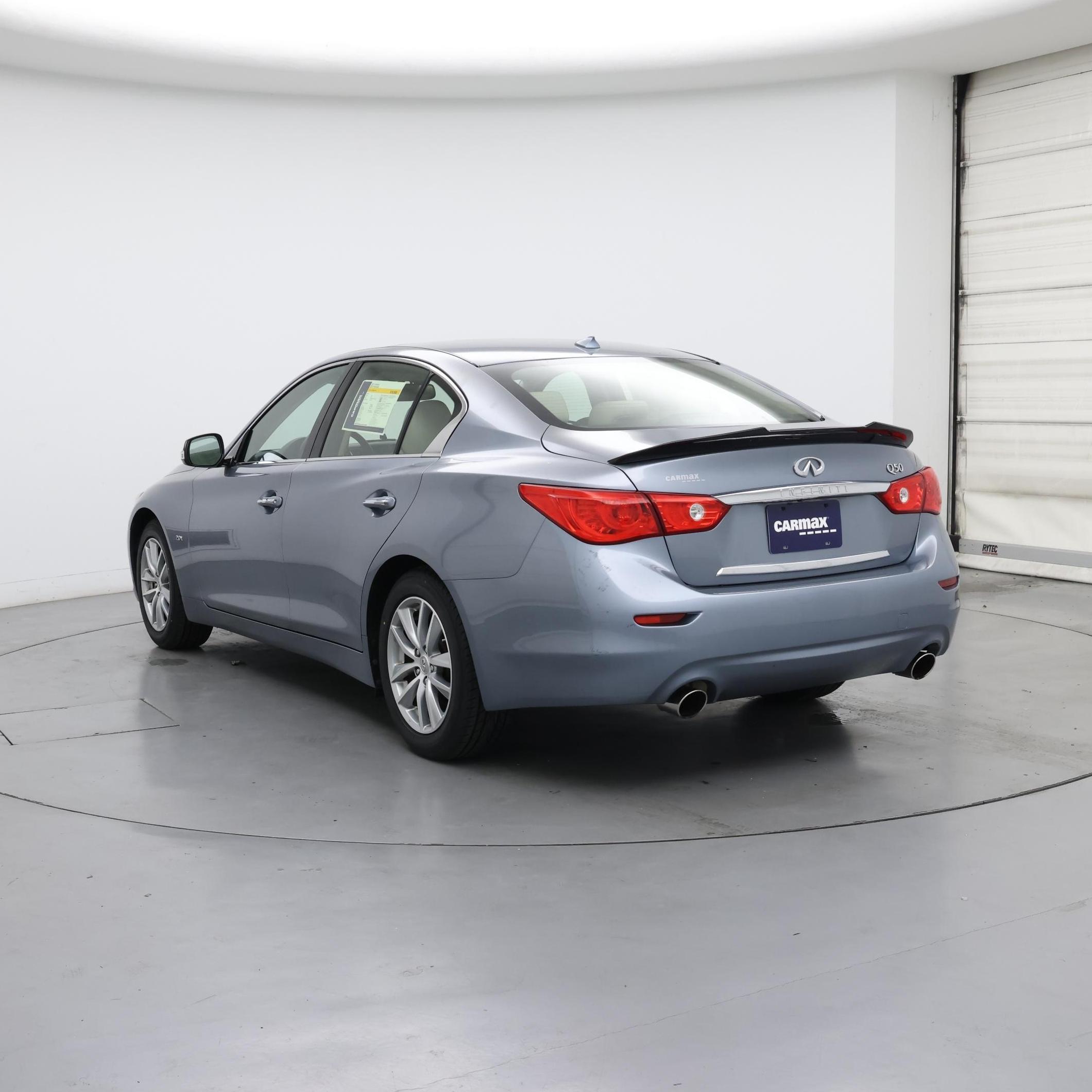 Thumbnail: 2017 INFINITI Q50 - 2