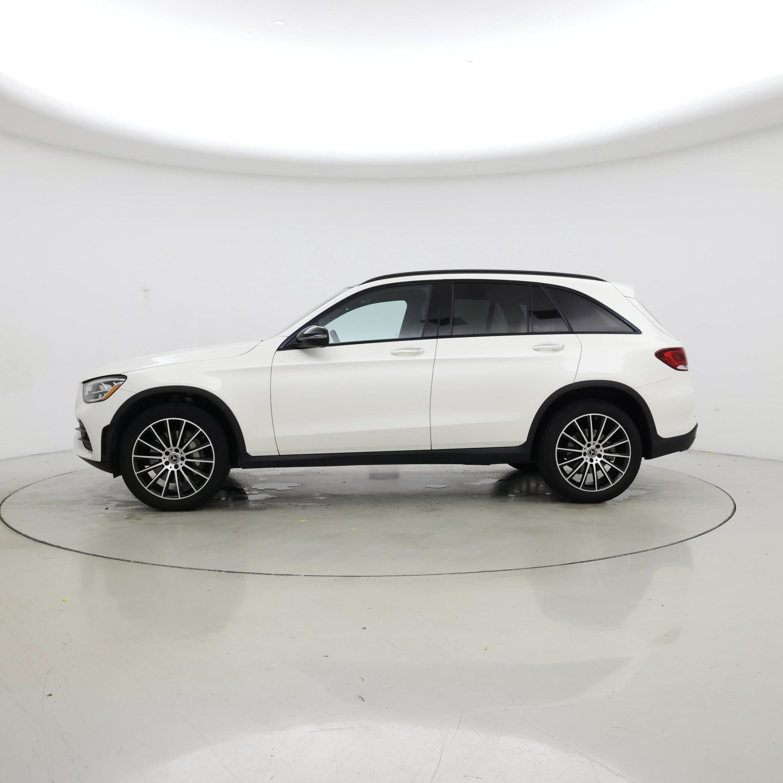 Thumbnail: 2020 Mercedes-Benz GLC - 3