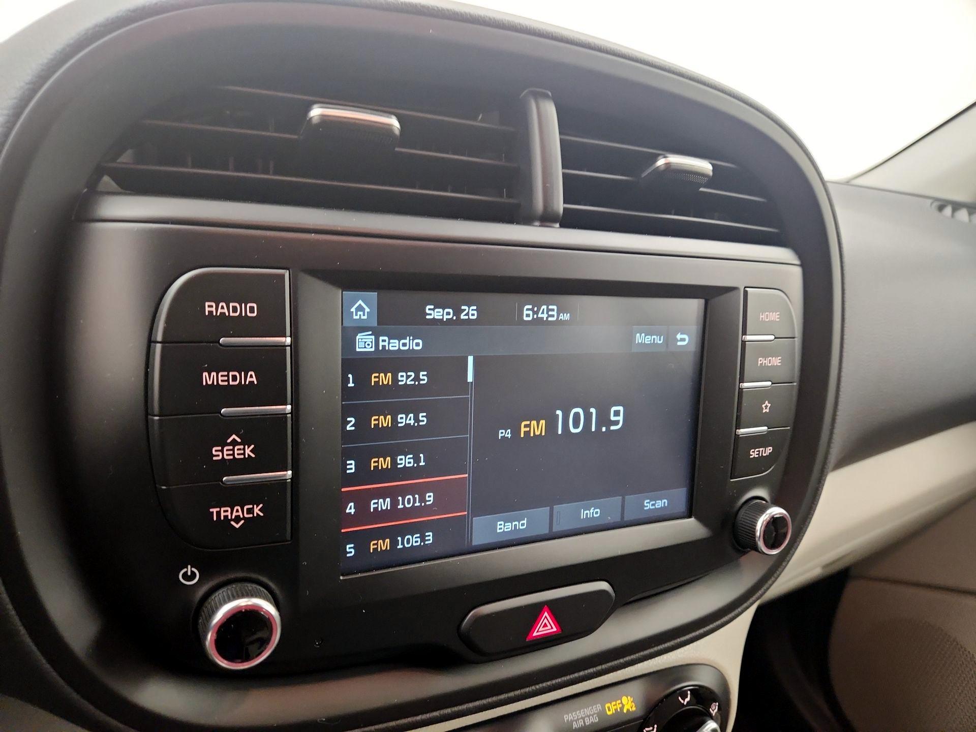 Thumbnail: 2021 Kia Soul - 15