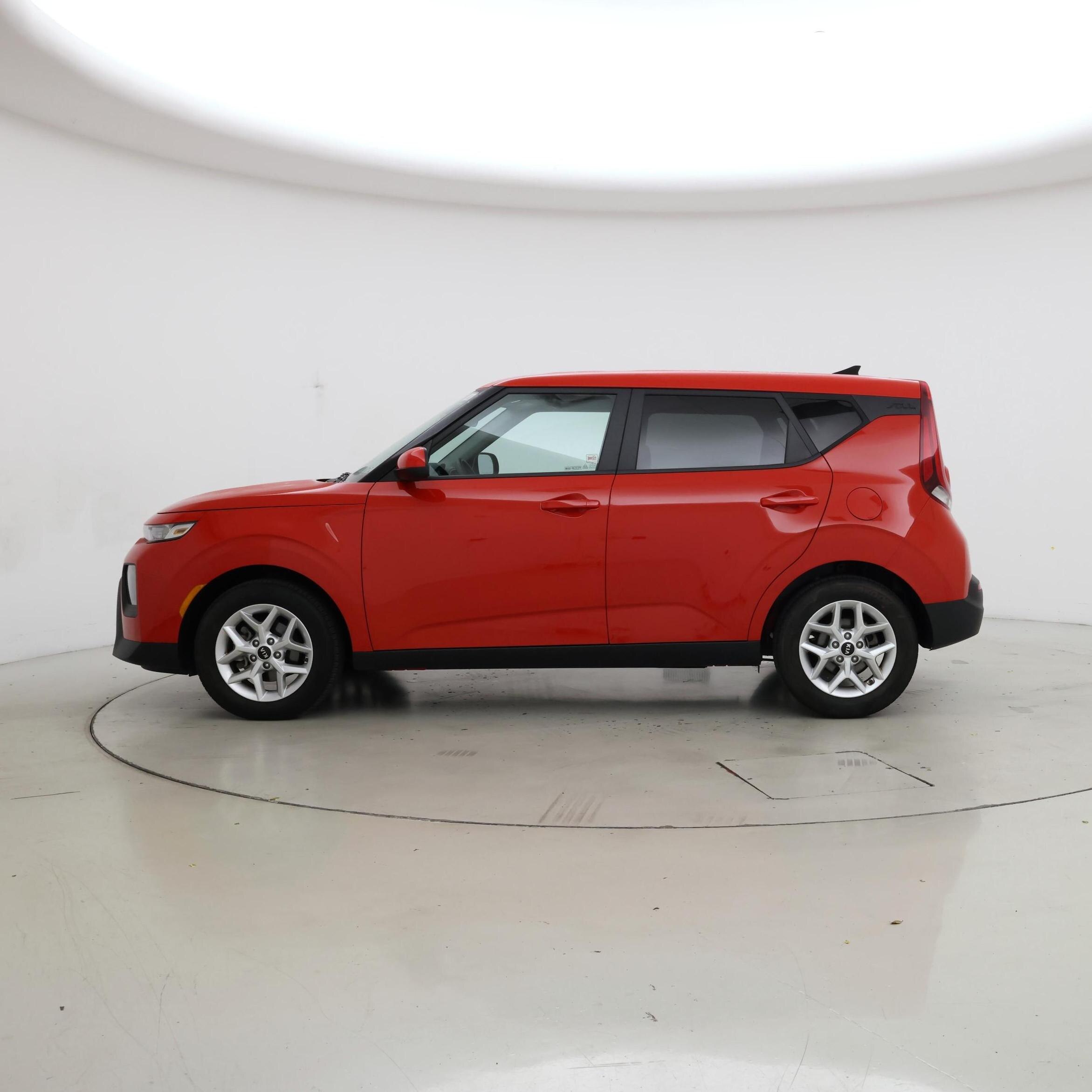 Thumbnail: 2021 Kia Soul - 3