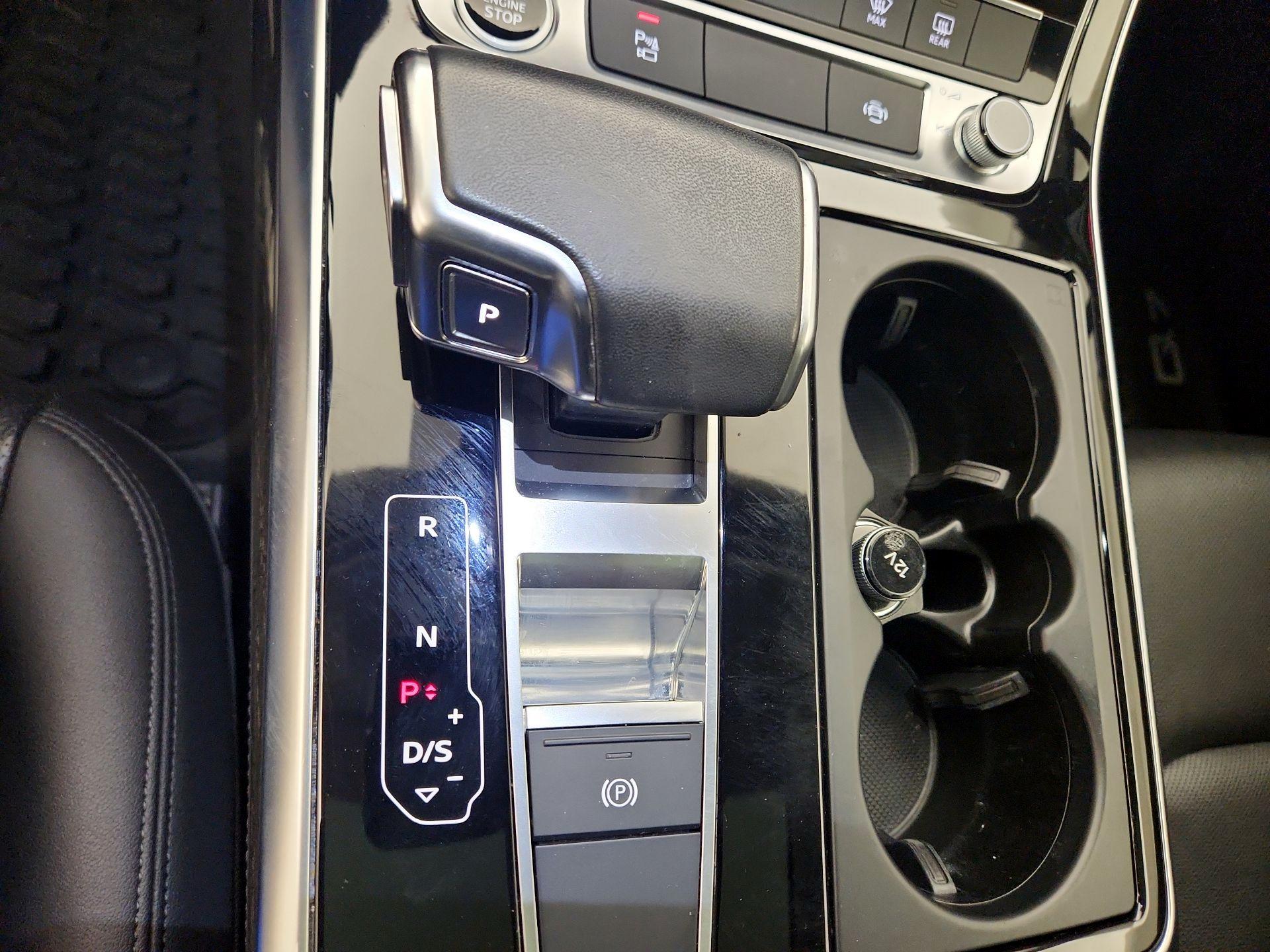 Thumbnail: 2023 Audi Q7 - 18