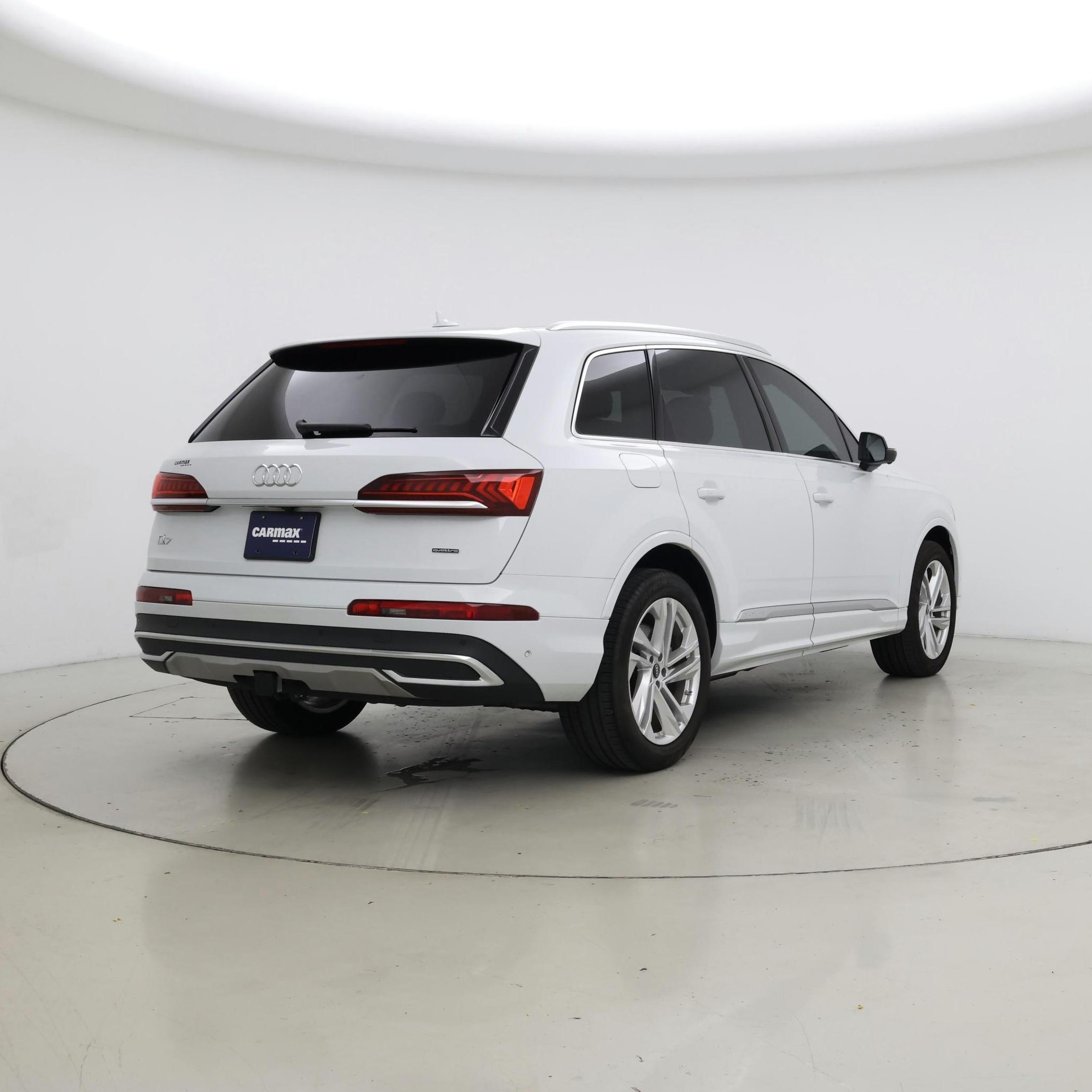 Thumbnail: 2023 Audi Q7 - 8