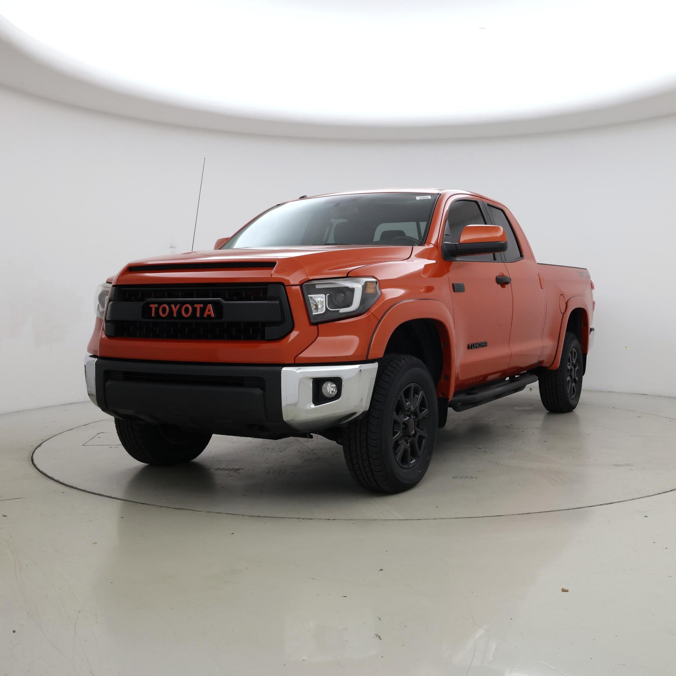 Thumbnail: 2017 Toyota Tundra - 4