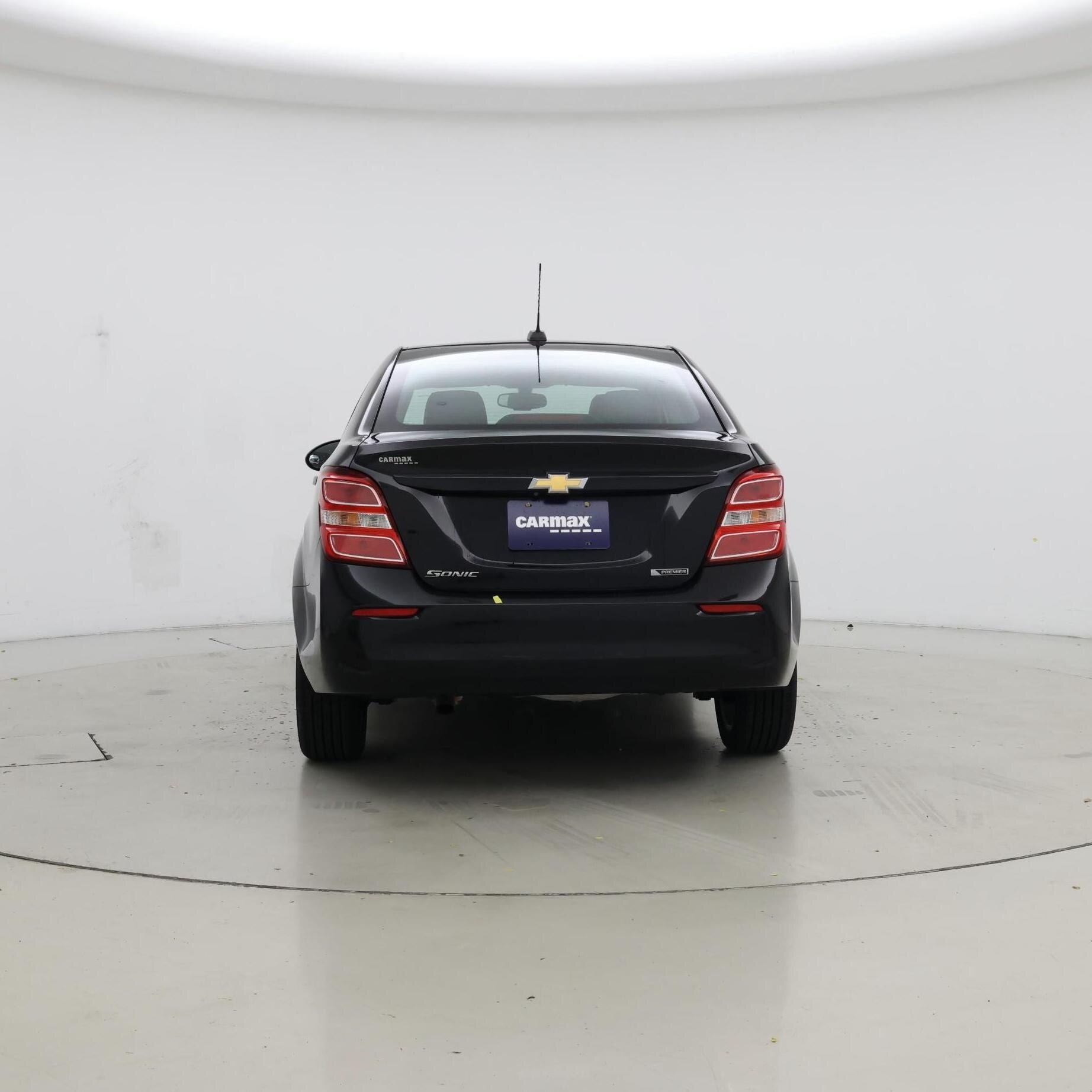 Thumbnail: 2019 Chevrolet Sonic - 6