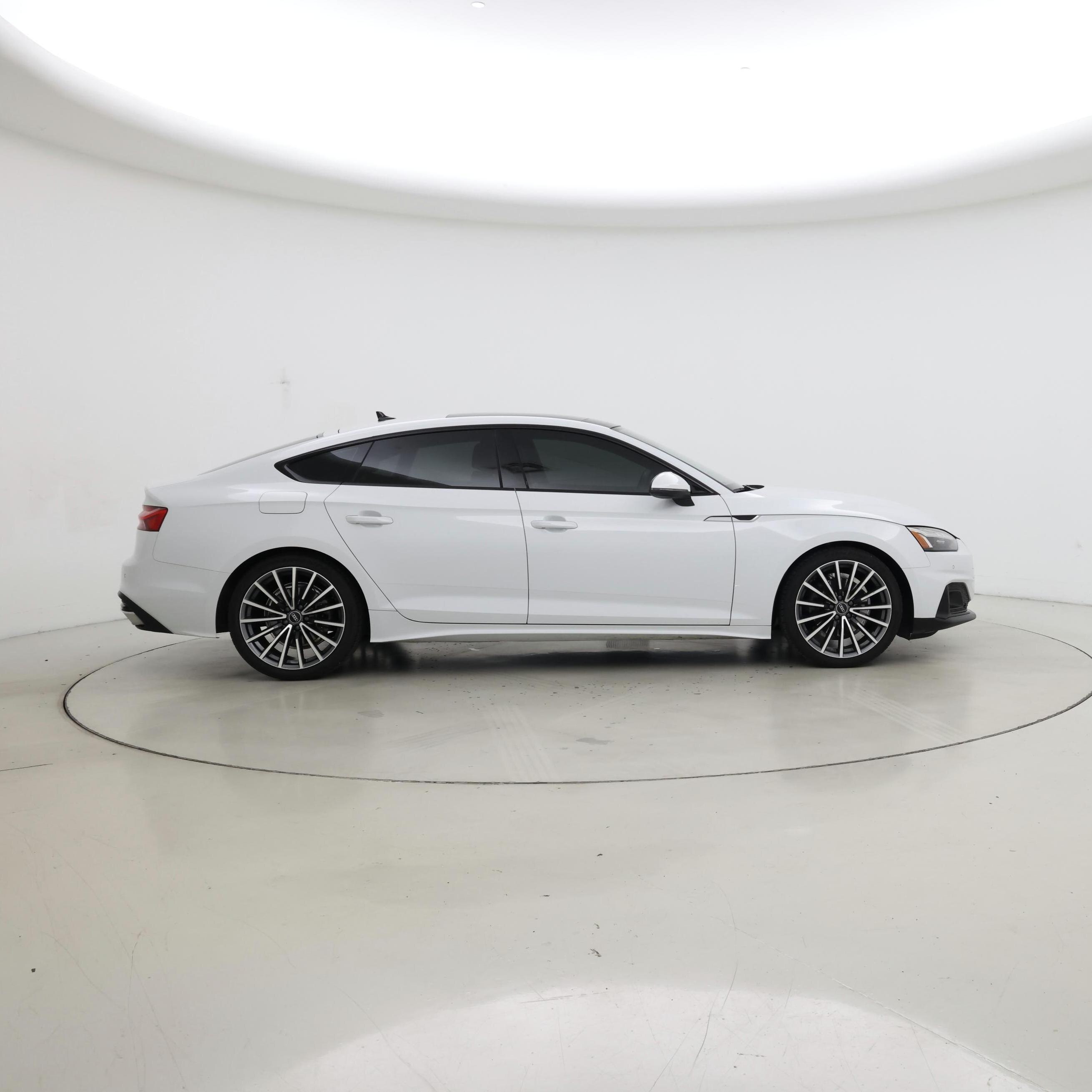 Thumbnail: 2022 Audi A5 - 7