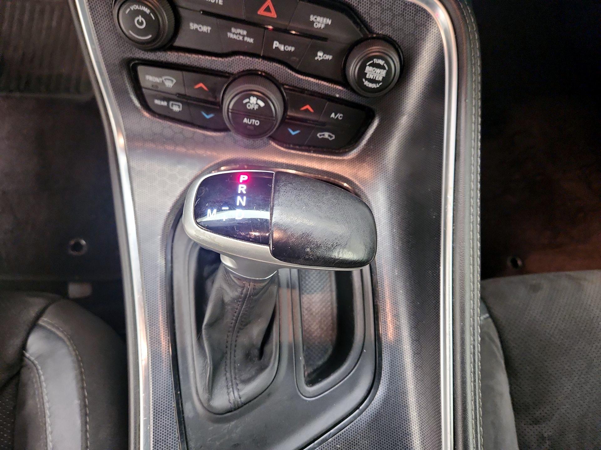 Thumbnail: 2018 Dodge Challenger - 17