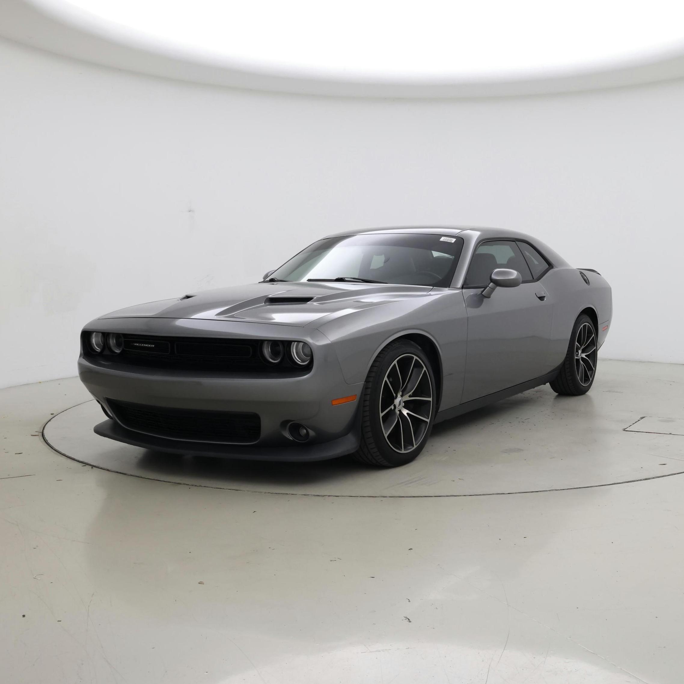 Thumbnail: 2018 Dodge Challenger - 4