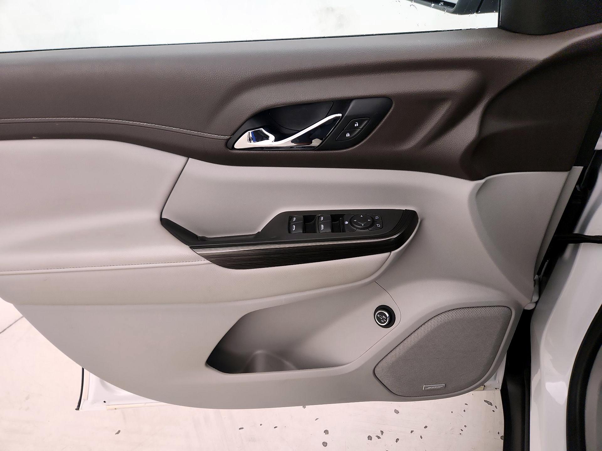 Thumbnail: 2021 GMC Acadia - 12