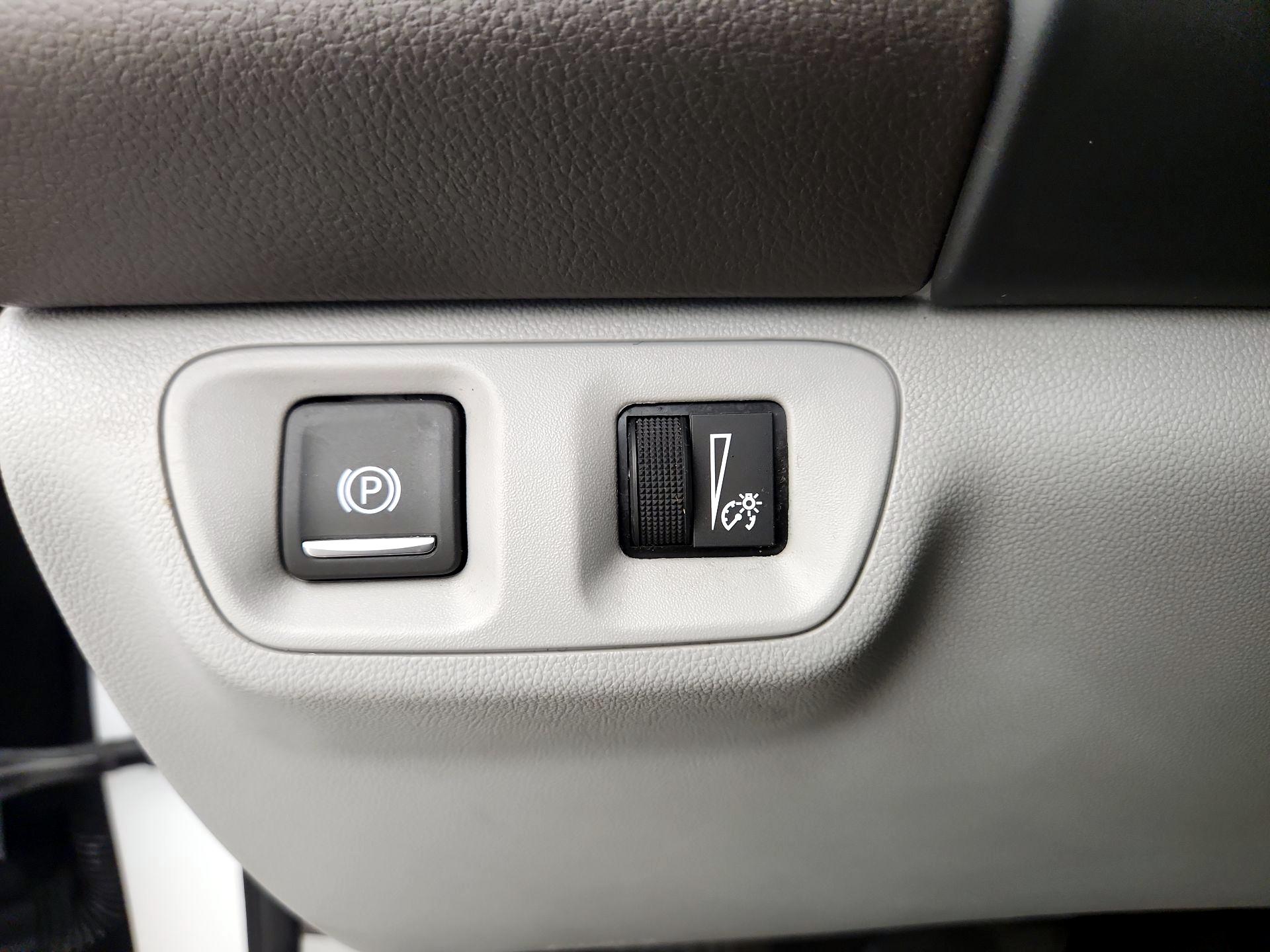 Thumbnail: 2021 GMC Acadia - 13