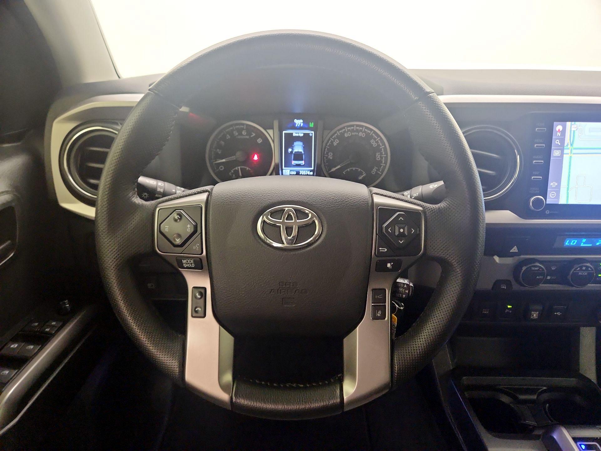 Thumbnail: 2022 Toyota Tacoma - 10